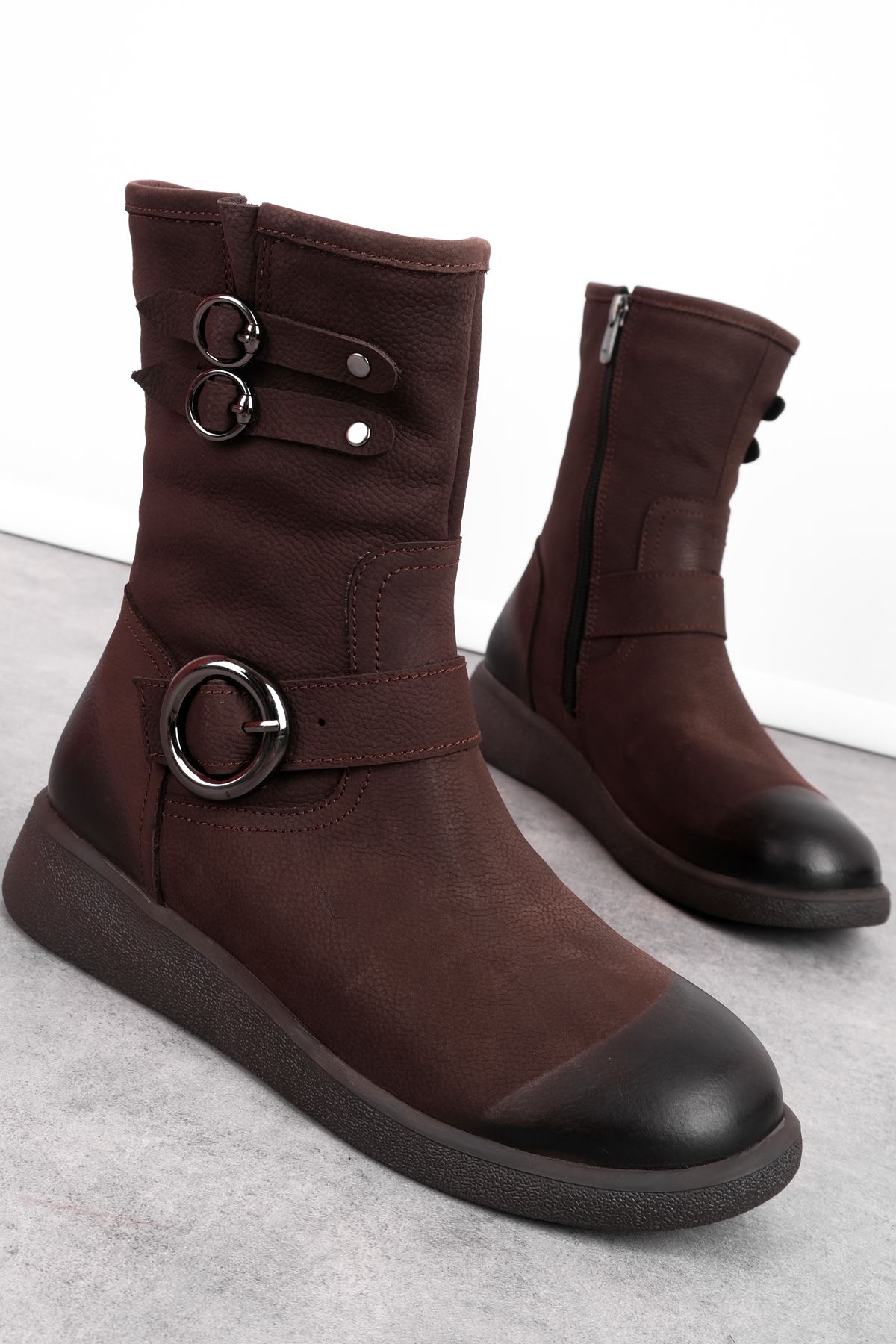 Thor Kadın Hakiki Deri Kemer Toka Detaylı Fermuarlı Bot B4151