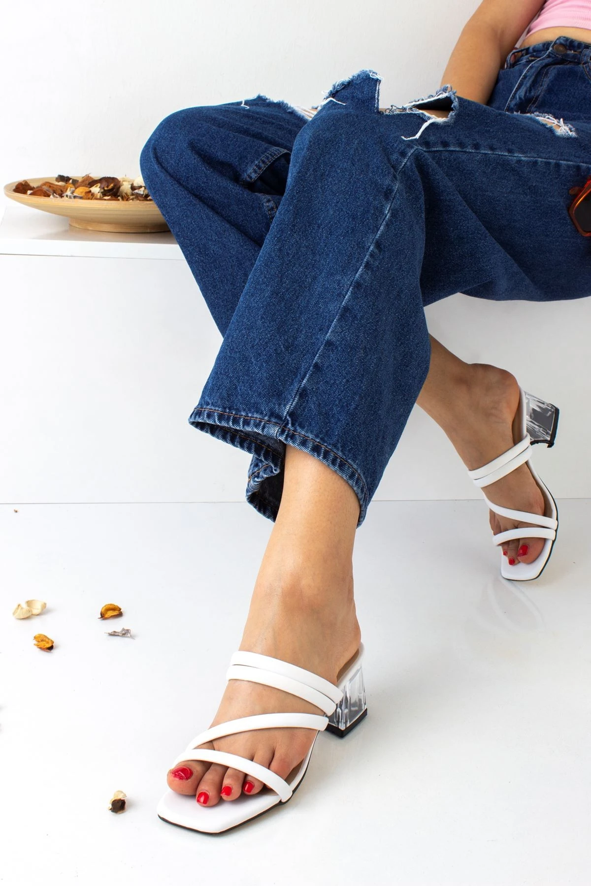 ŞEFFAF TOPUKLU BİYELİ TERLİK