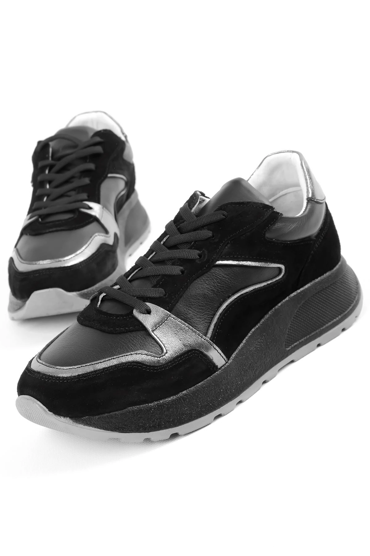 Building Kadın Hakiki Deri Bağcıklı Kalın Tabanlı Nubuk Spor Ayakkabı 3648 - siyah