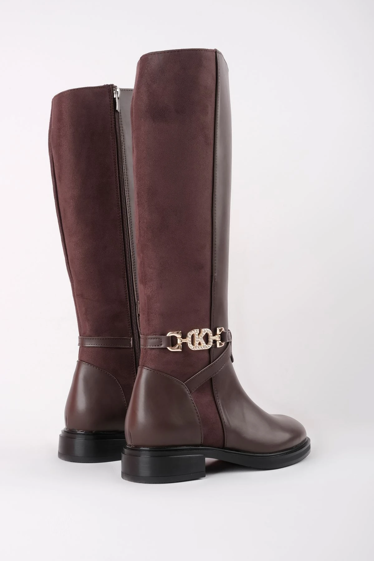 Metıs Kadın Taş Detaylı Metal Tokalı Çizme