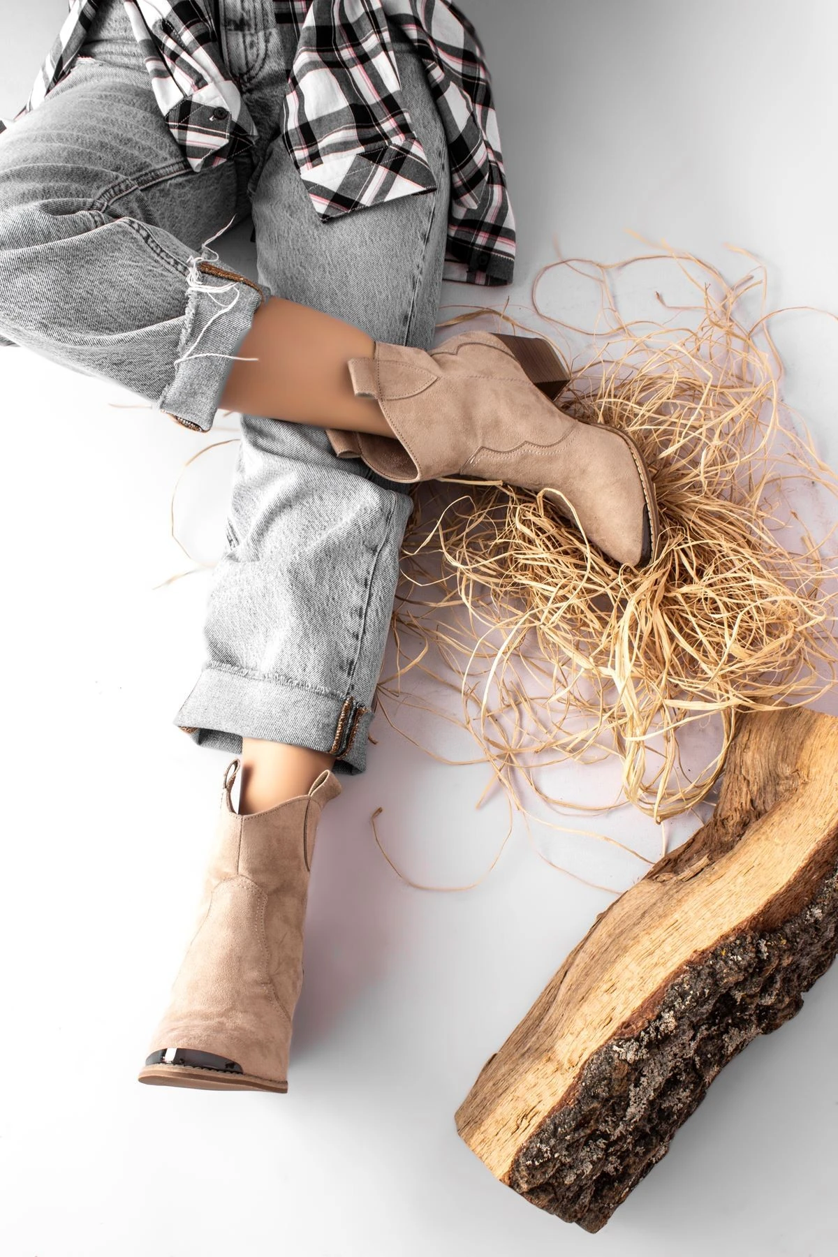 BRUSH KADIN KOVBOY KISA BOT - S.KREM