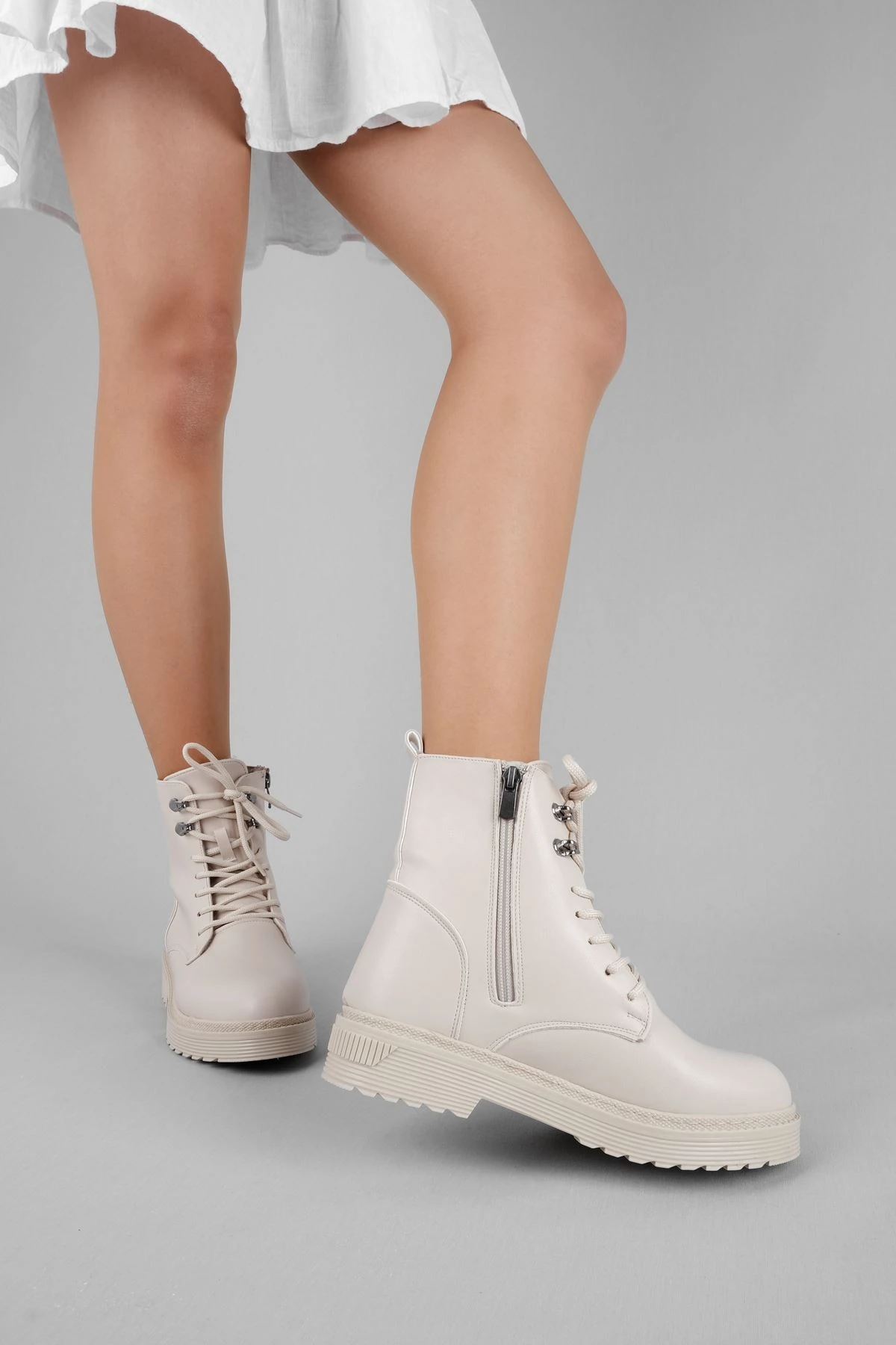 Alka Kadın Postal Bağcıklı 1924