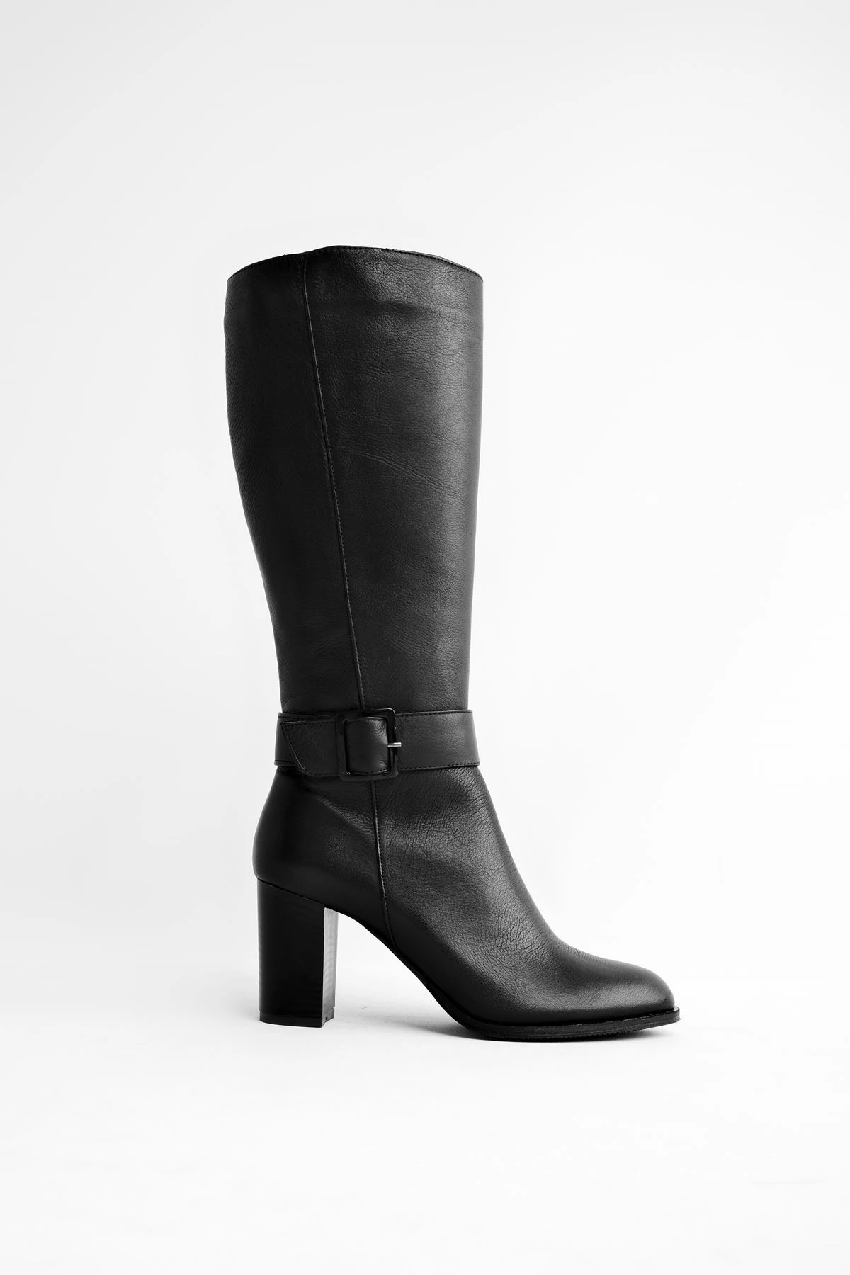 Alisa Kadın Hakiki Deri Topuklu Bot Kemer Detaylı