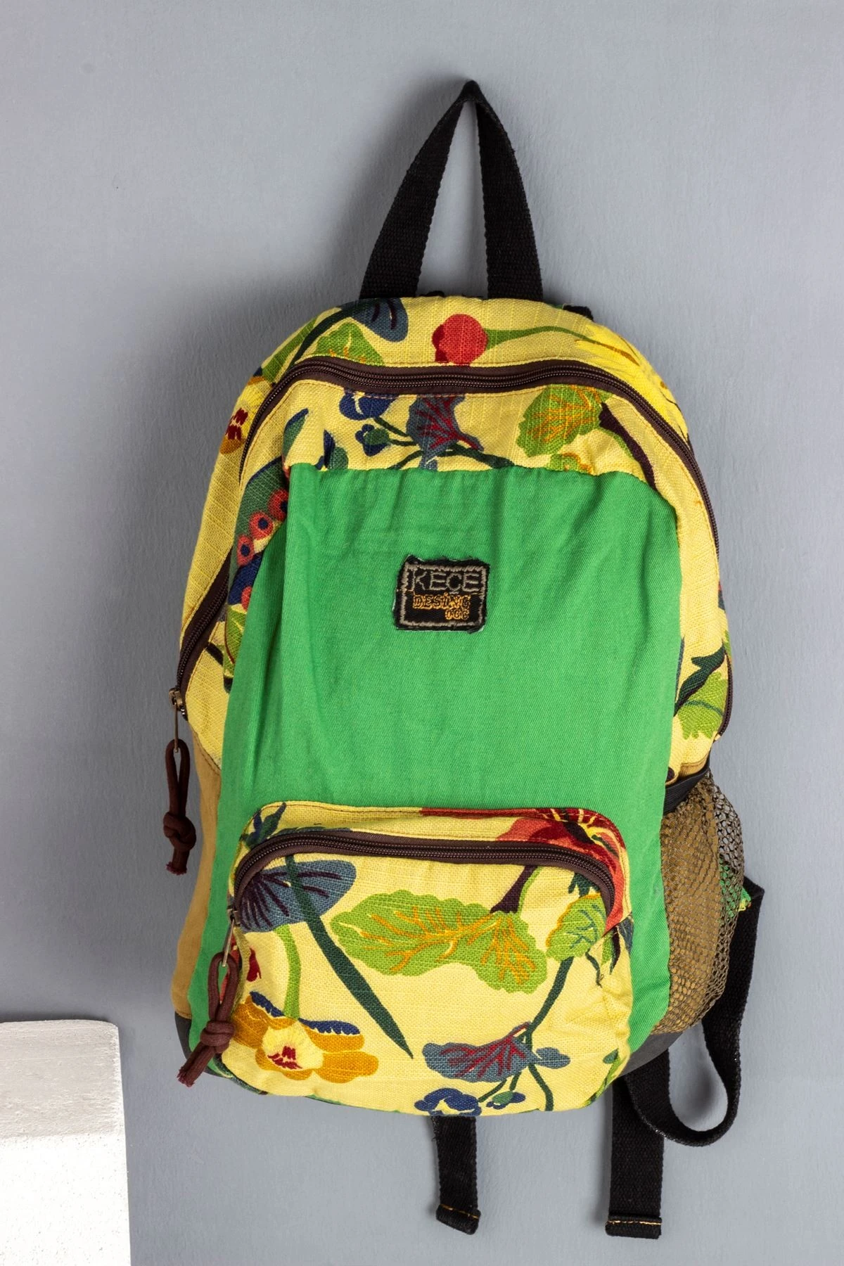 CONROY KADIN SIRT ÇANTASI ÇİÇEK BASKILI