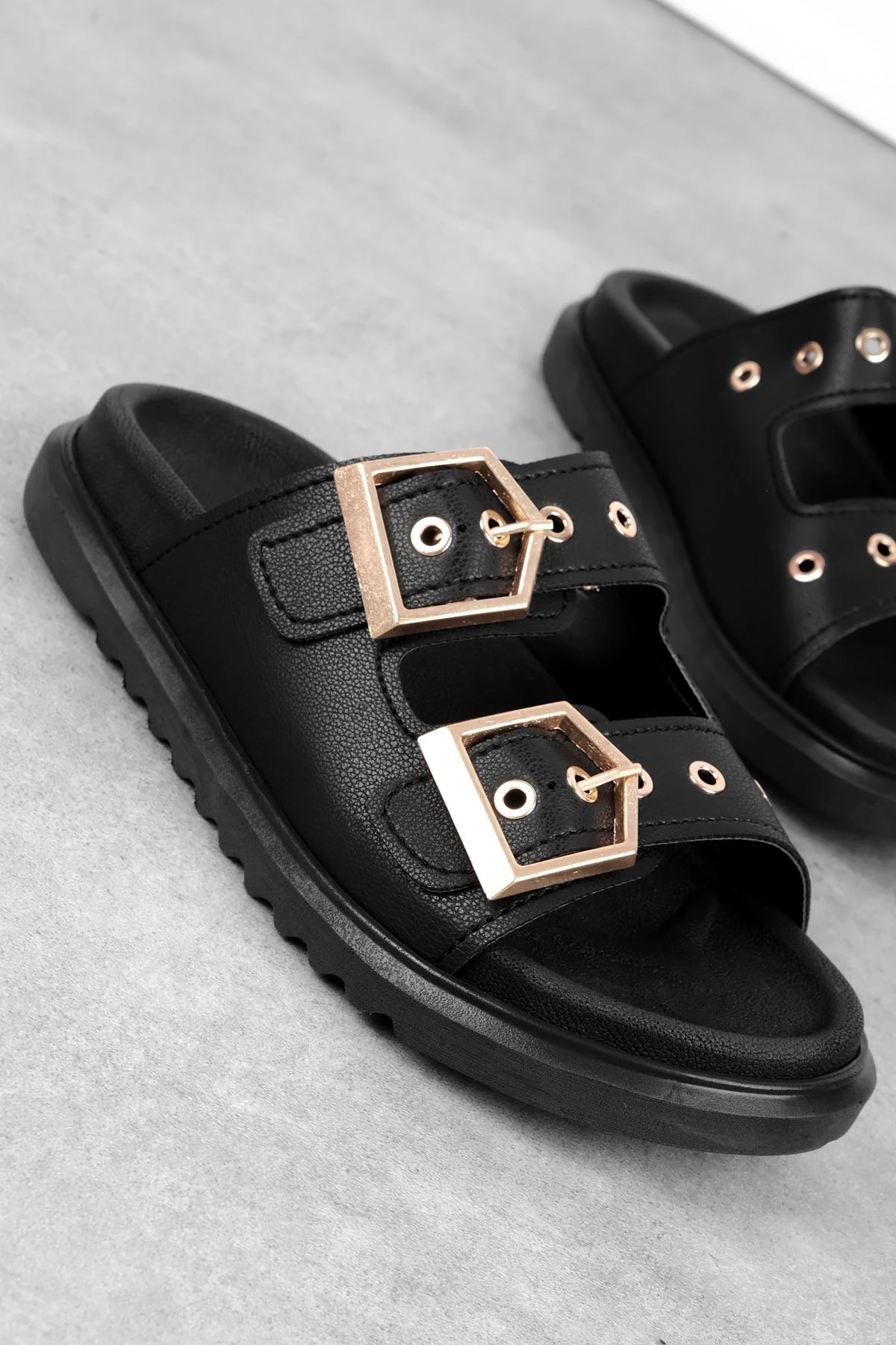 Lighter Kadın Kemer Toka Detaylı Terlik