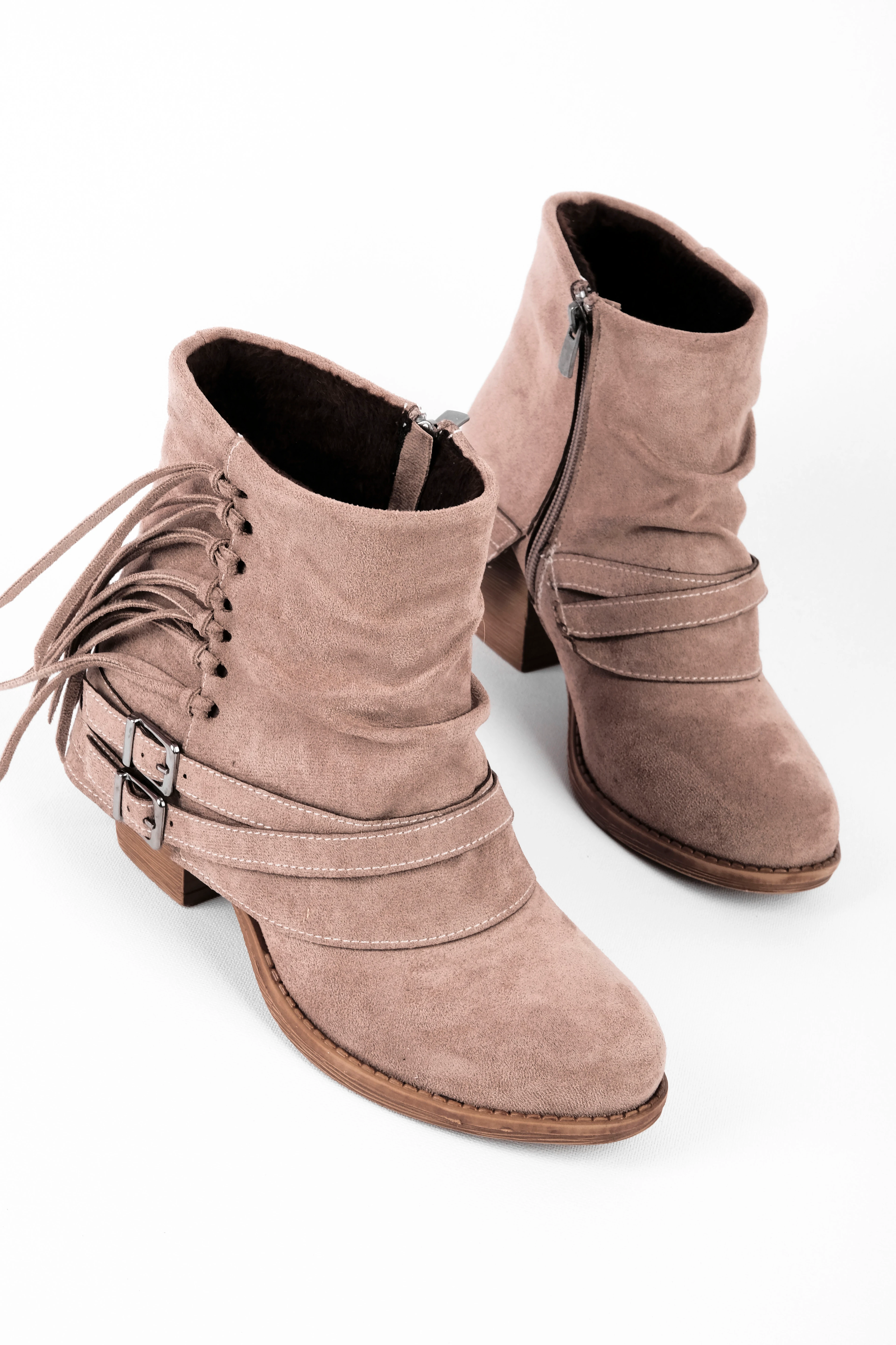 Ronus Kadın 2 Kemer Toka Detaylı Püsküllü Topuklu Bot b4206