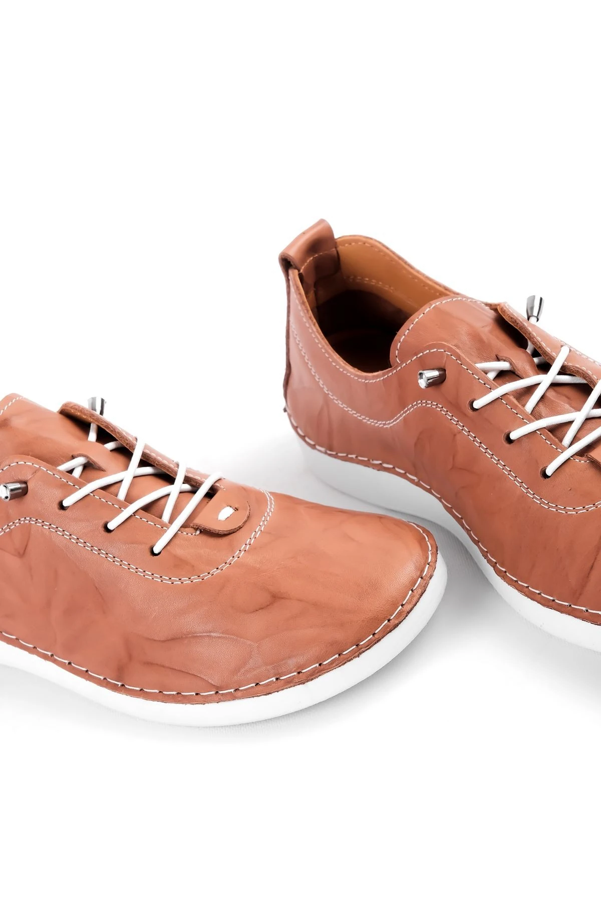 Darell Kadın Hakiki deri Lastik Bağcık Detaylı Günlük Ayakkabı