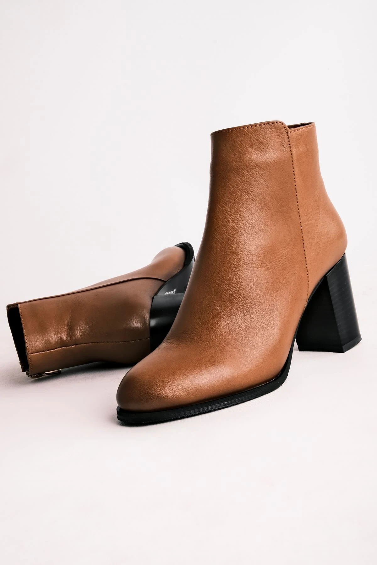 Owen Kadın Hakiki Deri Topuklu Bot