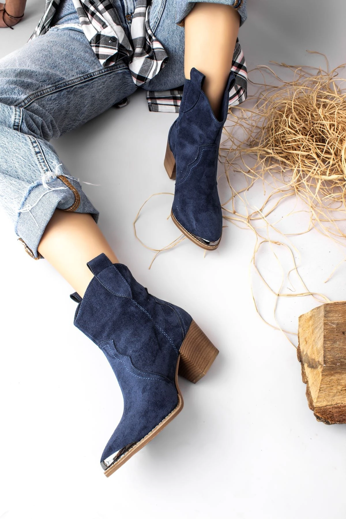 BRUSH KADIN KOVBOY KISA BOT - S.LACİVERT