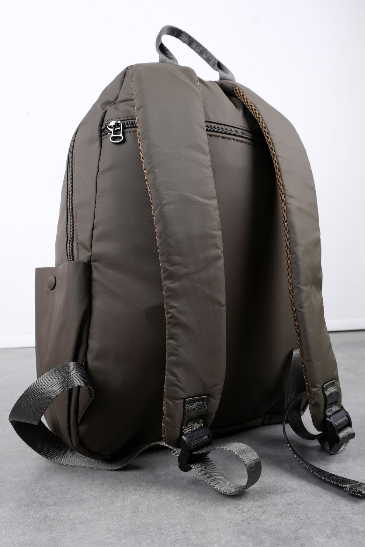 Unısex Çok Gözlü Orta Boy Sırt Çantası (571-13-9B) 2852 - Haki