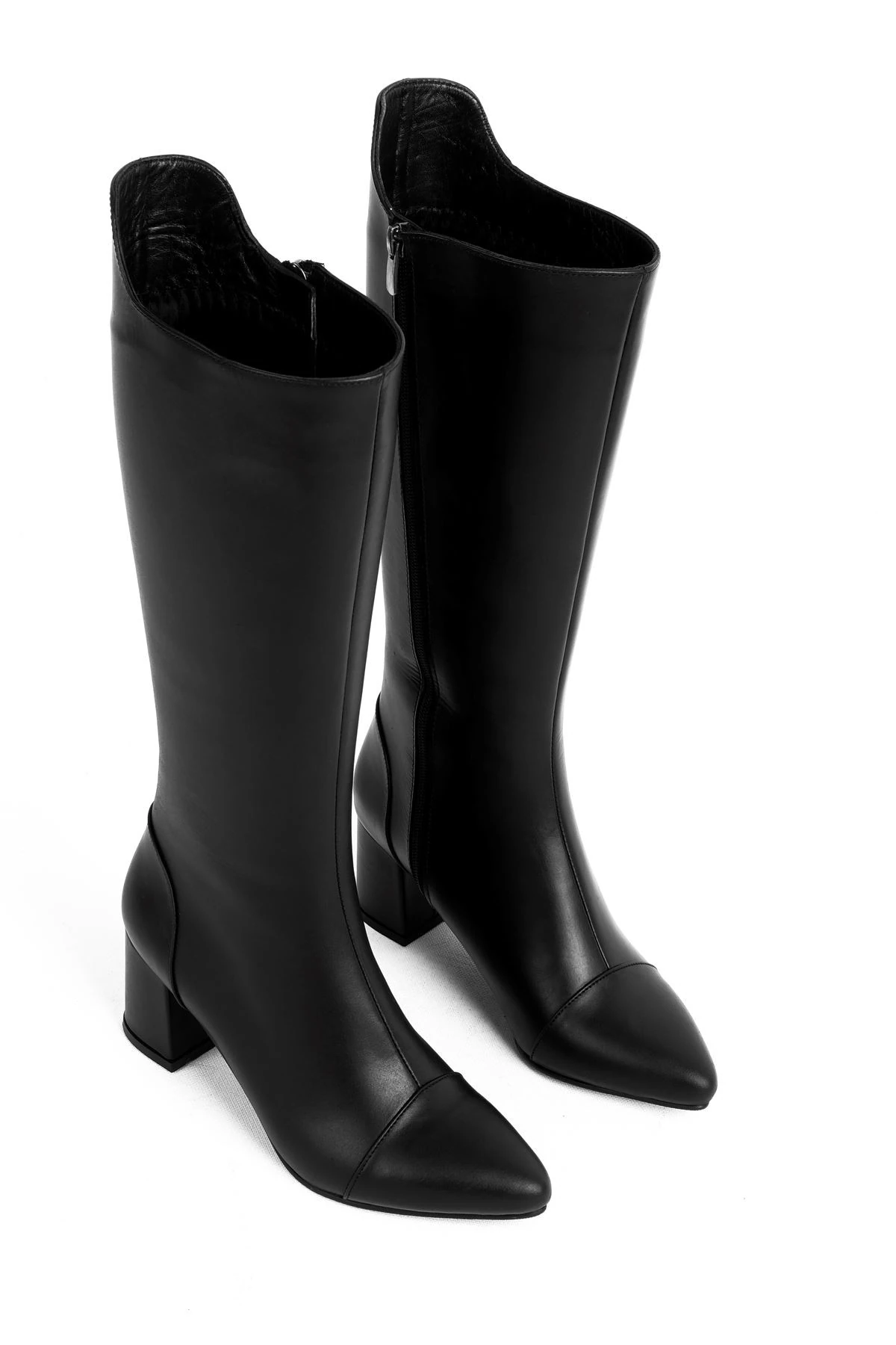 Alive Kadın Hakiki Deri Fermuarlı Dikiş Detaylı Topuklu Çizme b4150