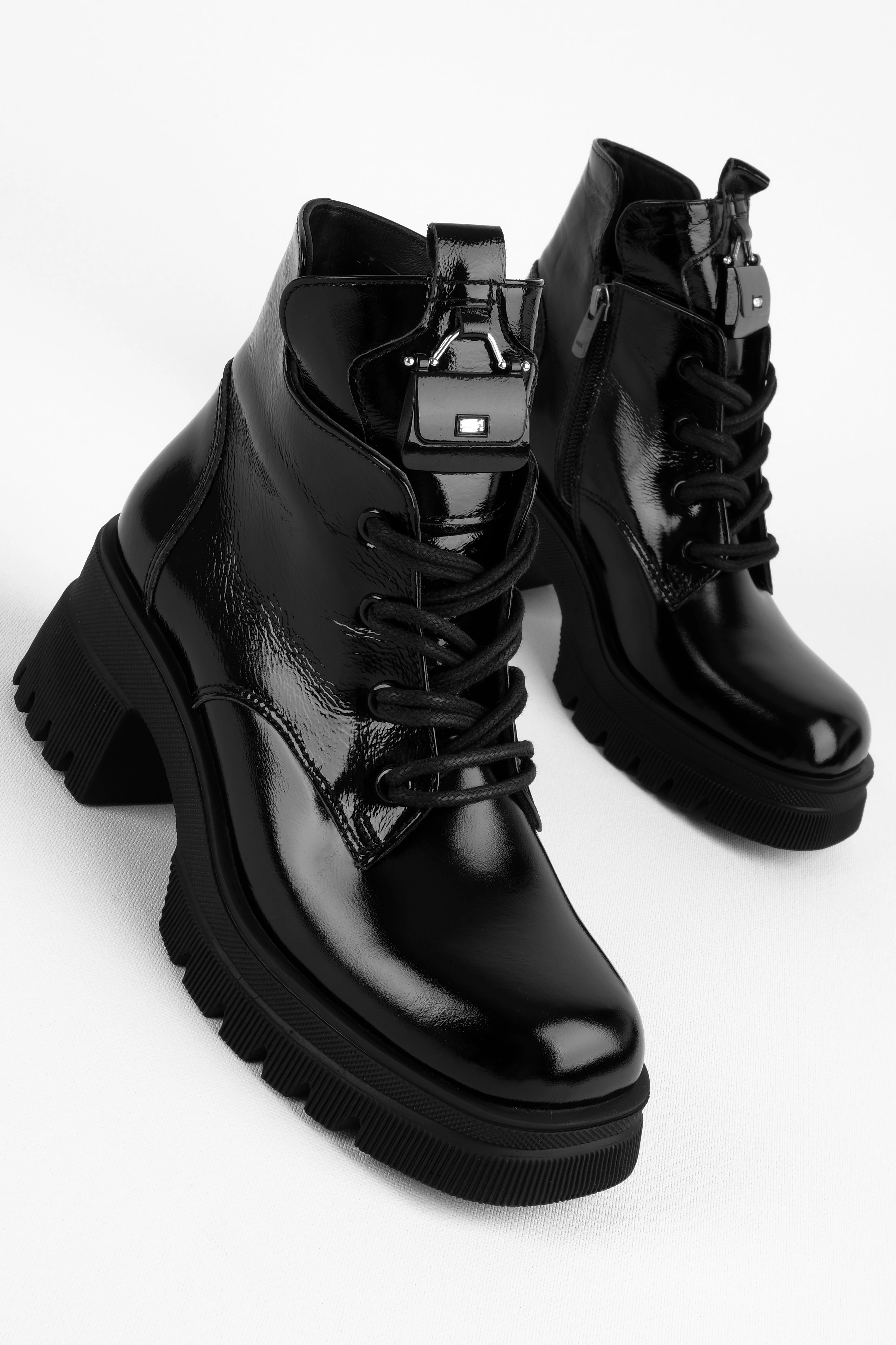 South Kadın Hakiki Deri Bağcıklı Çanta Toka Detaylı Topuklu Bot b4222