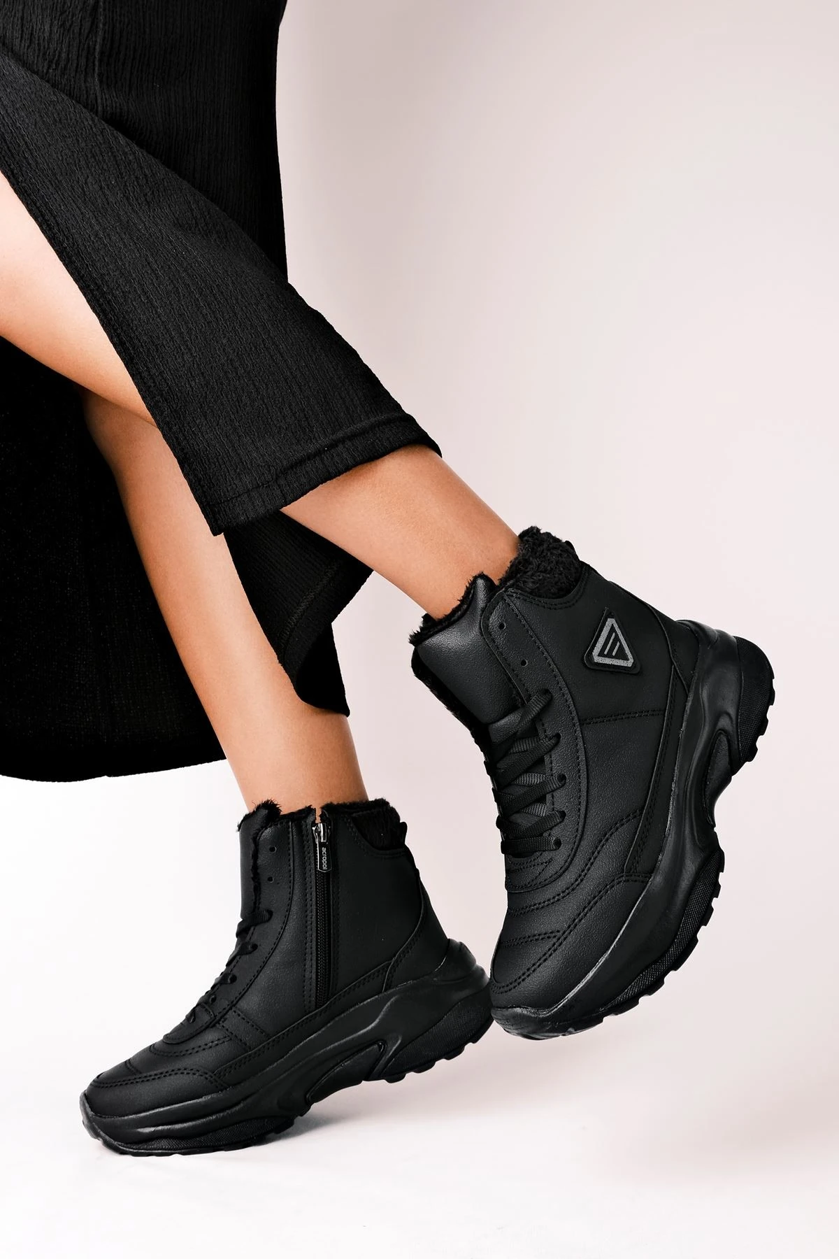 Ulrika Kadın Yüksek Tabanlı İçi Tüylü Bot (Garson Boy)