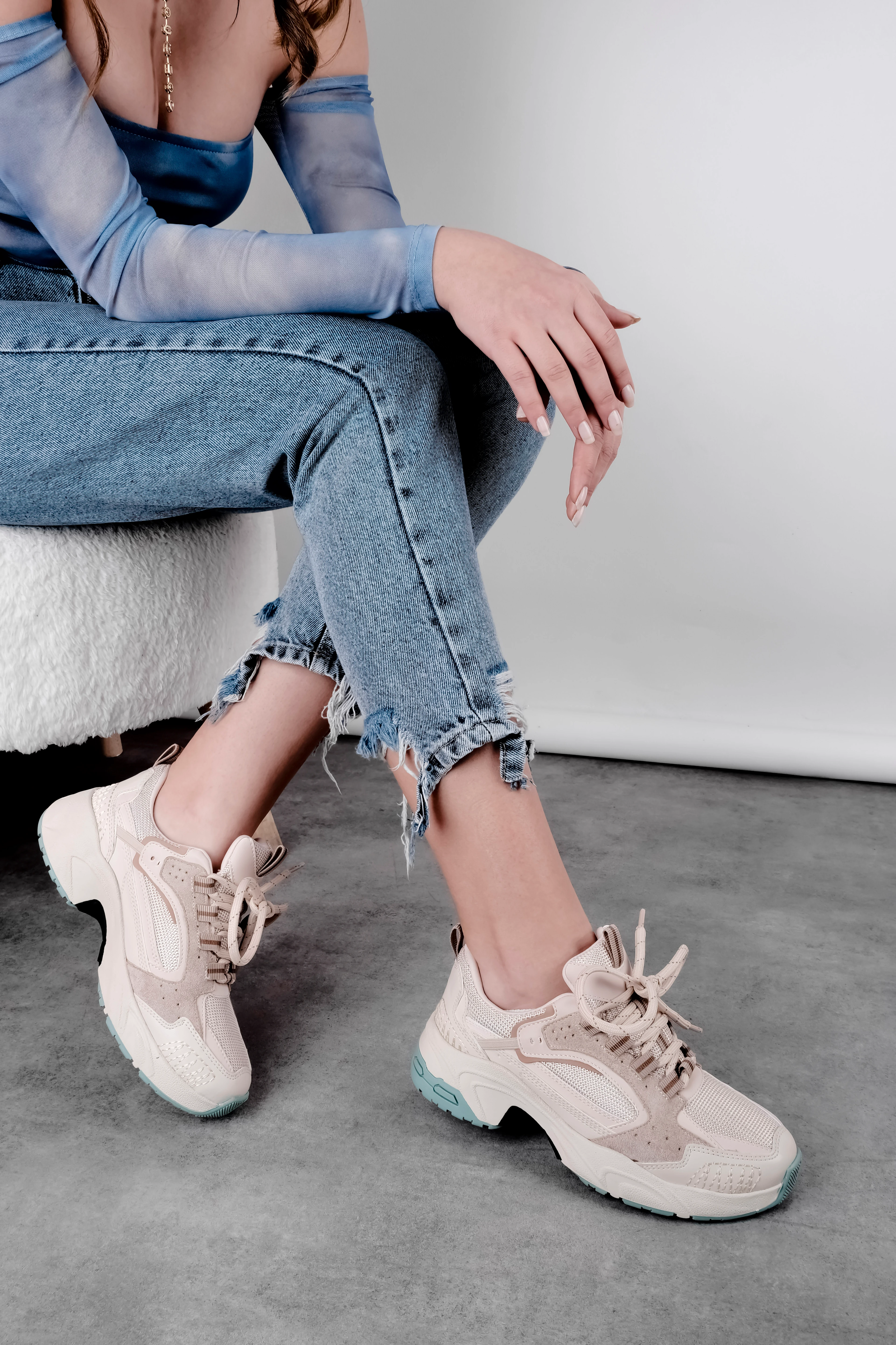 Eleanor Kadın Kenarlarından Dikiş Detaylı Bağcıklı Spor Ayakkabı - Krem