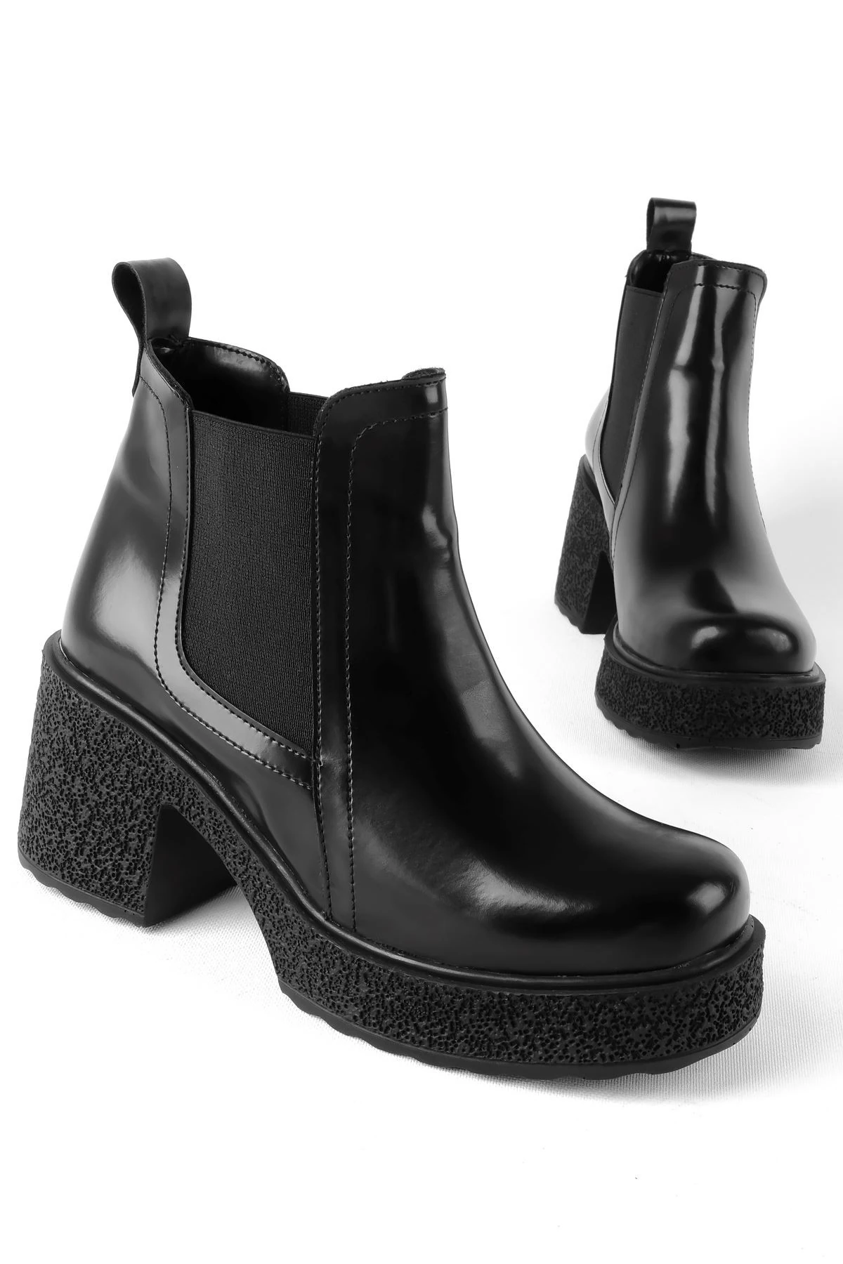 Zack Kadın Yüksek Tabanlı Lastikli Topuklu Bot