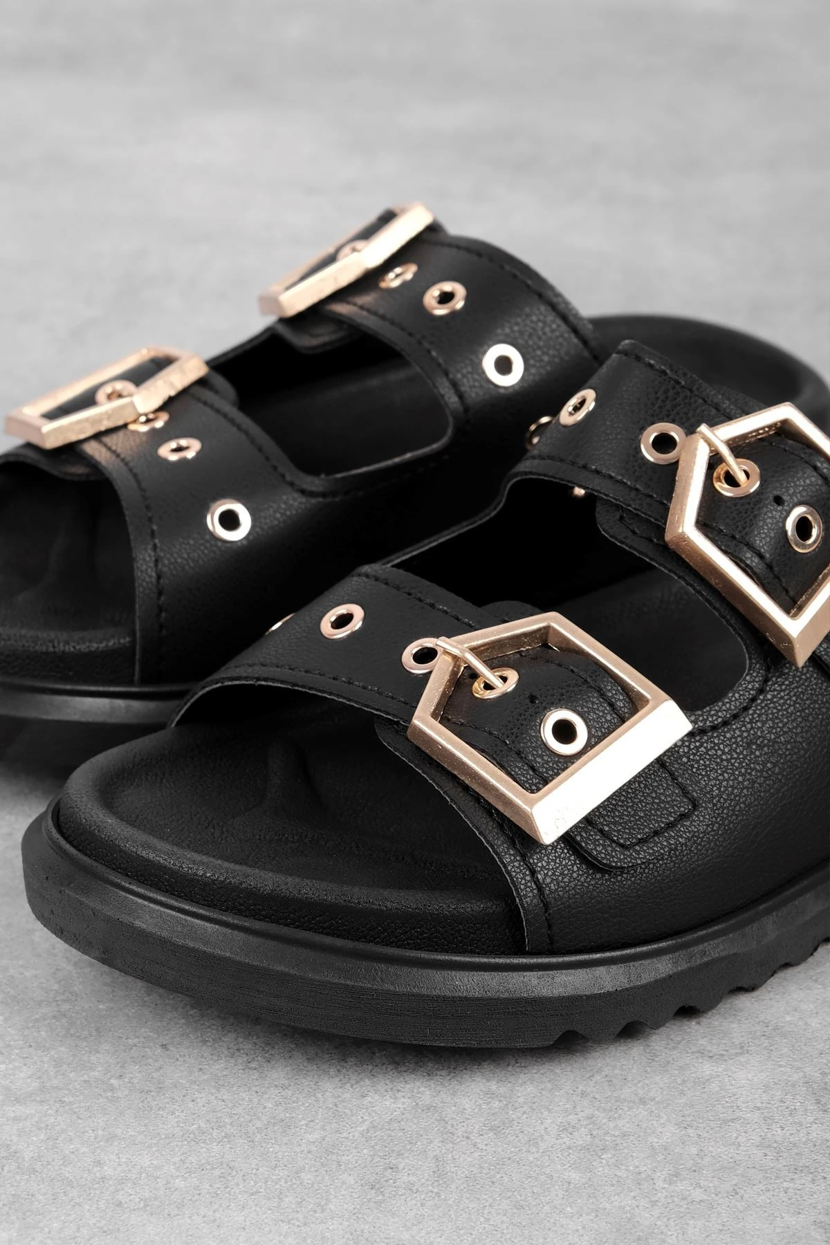 Lighter Kadın Kemer Toka Detaylı Terlik