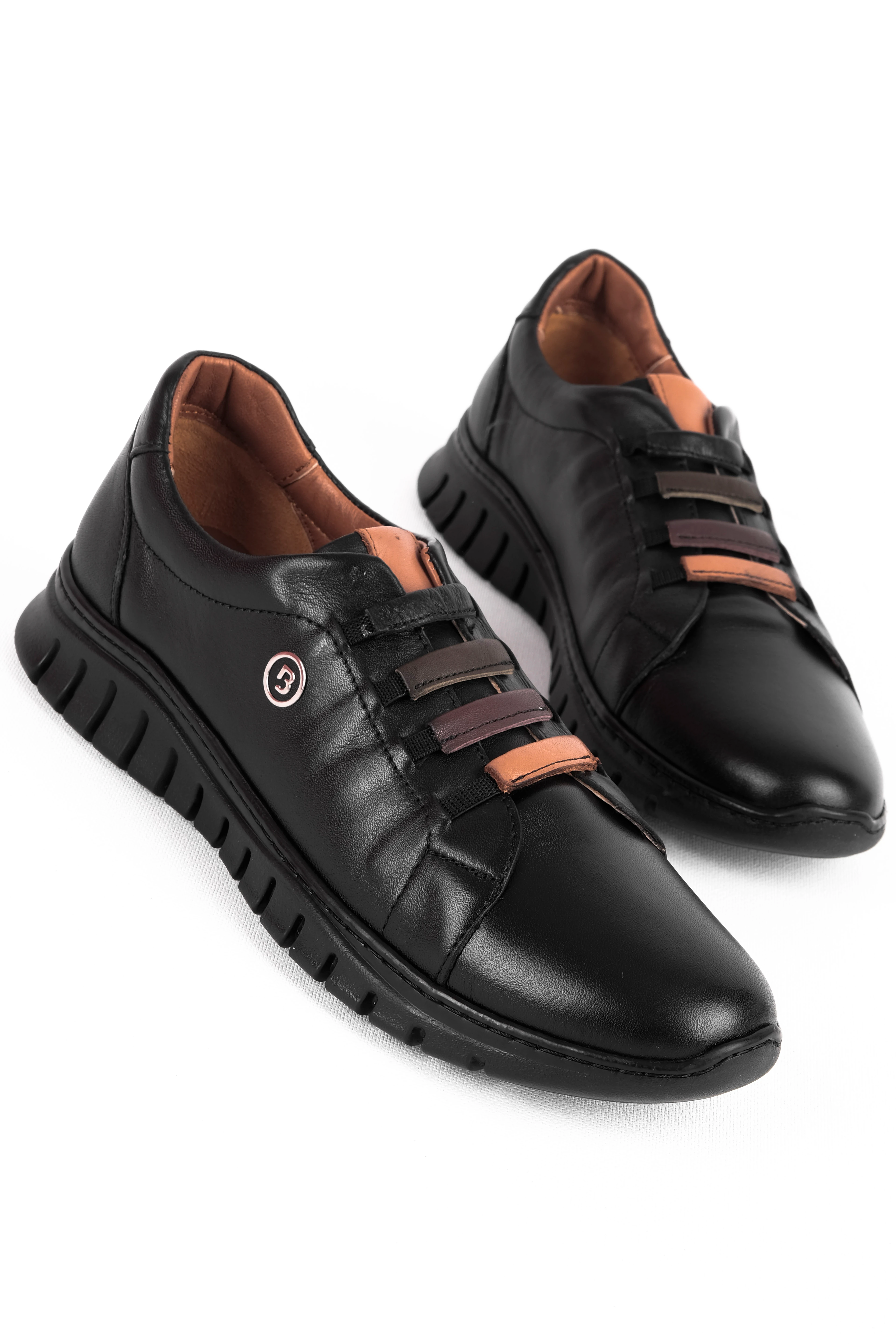 Conroy Kadın Hakiki Deri Renkli Lastik Bağcık Detaylı Günlük Ayakkabı (B4244) - SİYAH