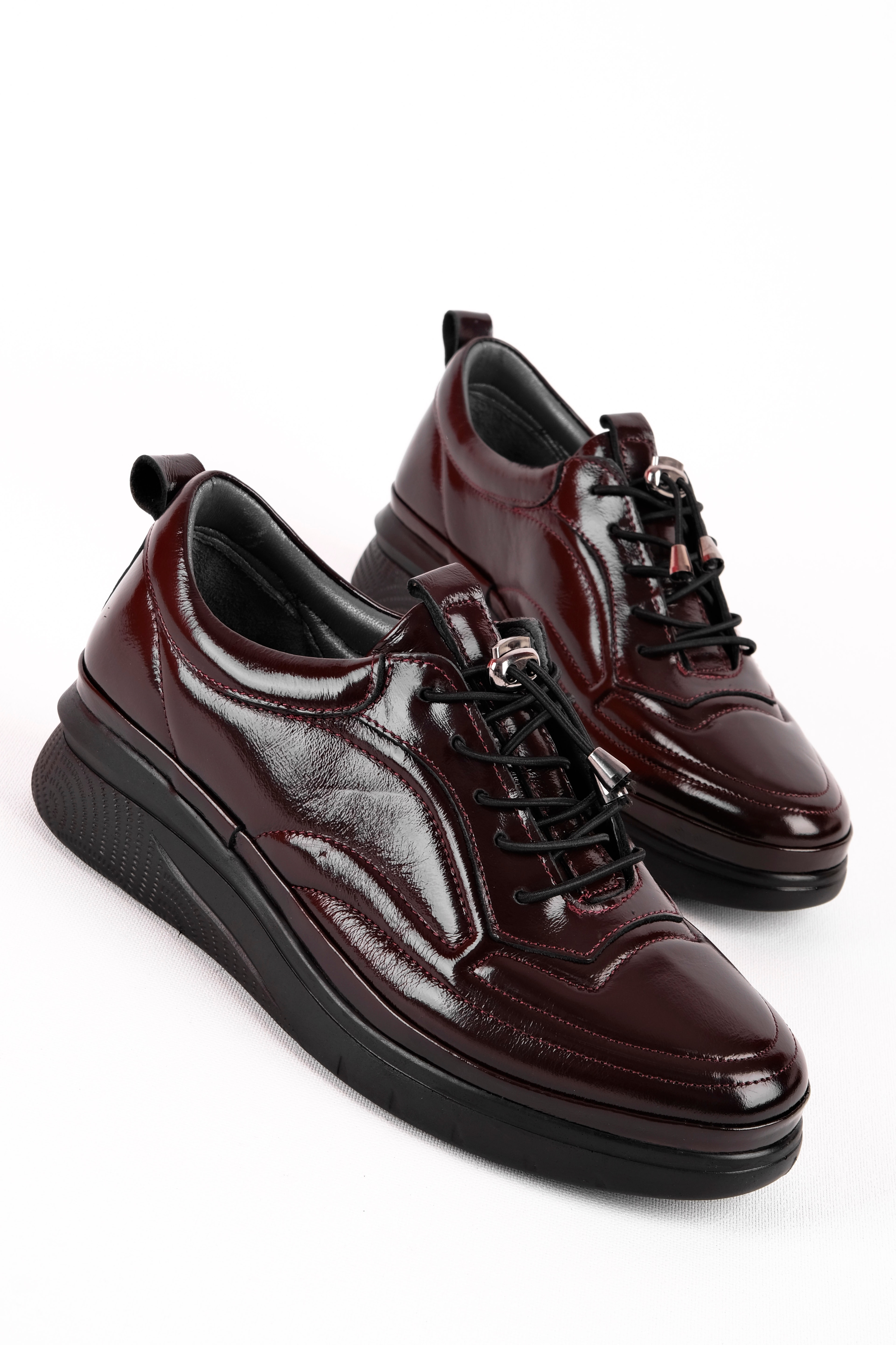 Satre Kadın Hakiki Deri Dikiş Detaylı Lastik Bağçıklı Kalın Tabanlı Günlük Ayakbı 4273 - R.BORDO