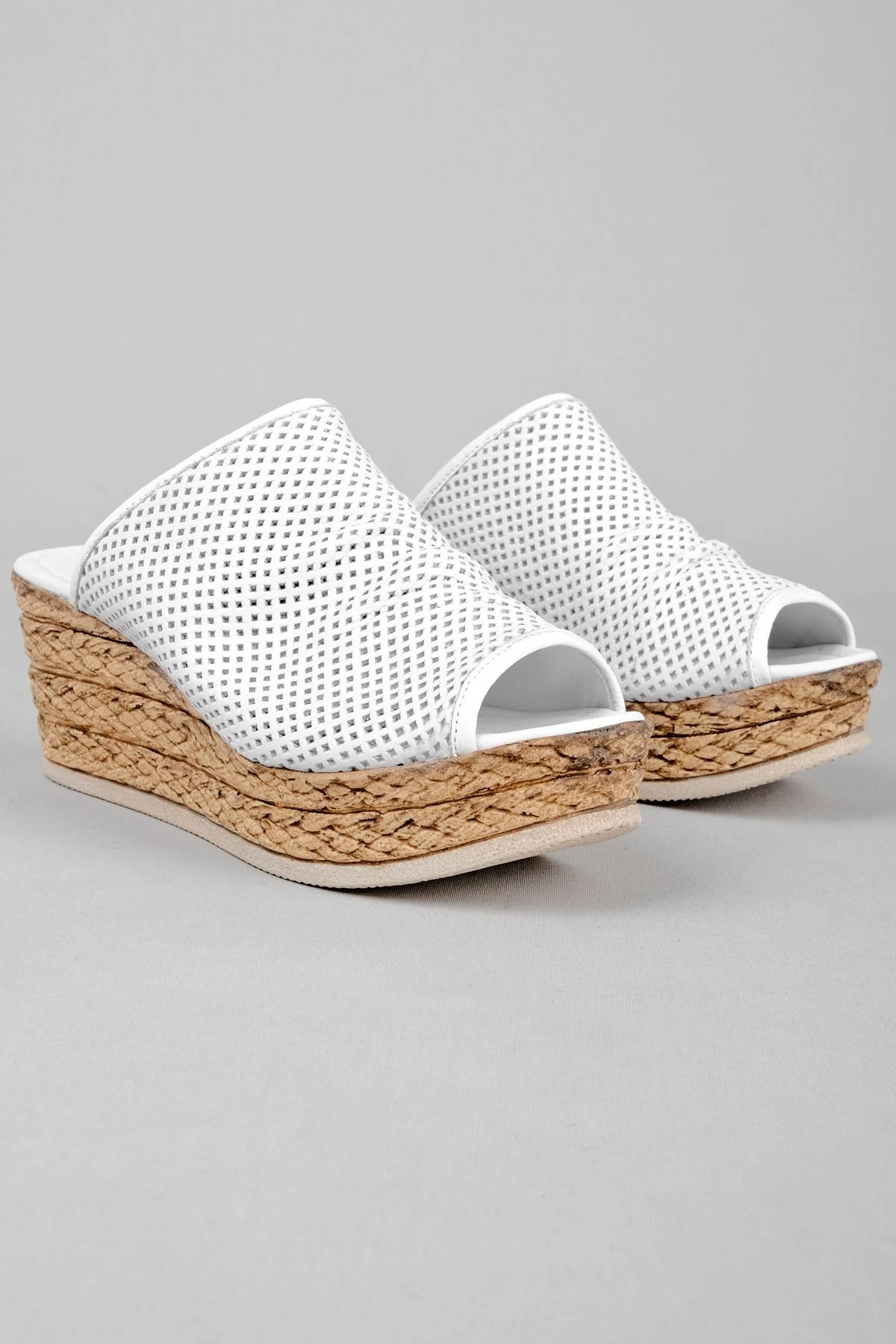 Secho Kadın Hakiki Deri Dolgu Topuk Terlik