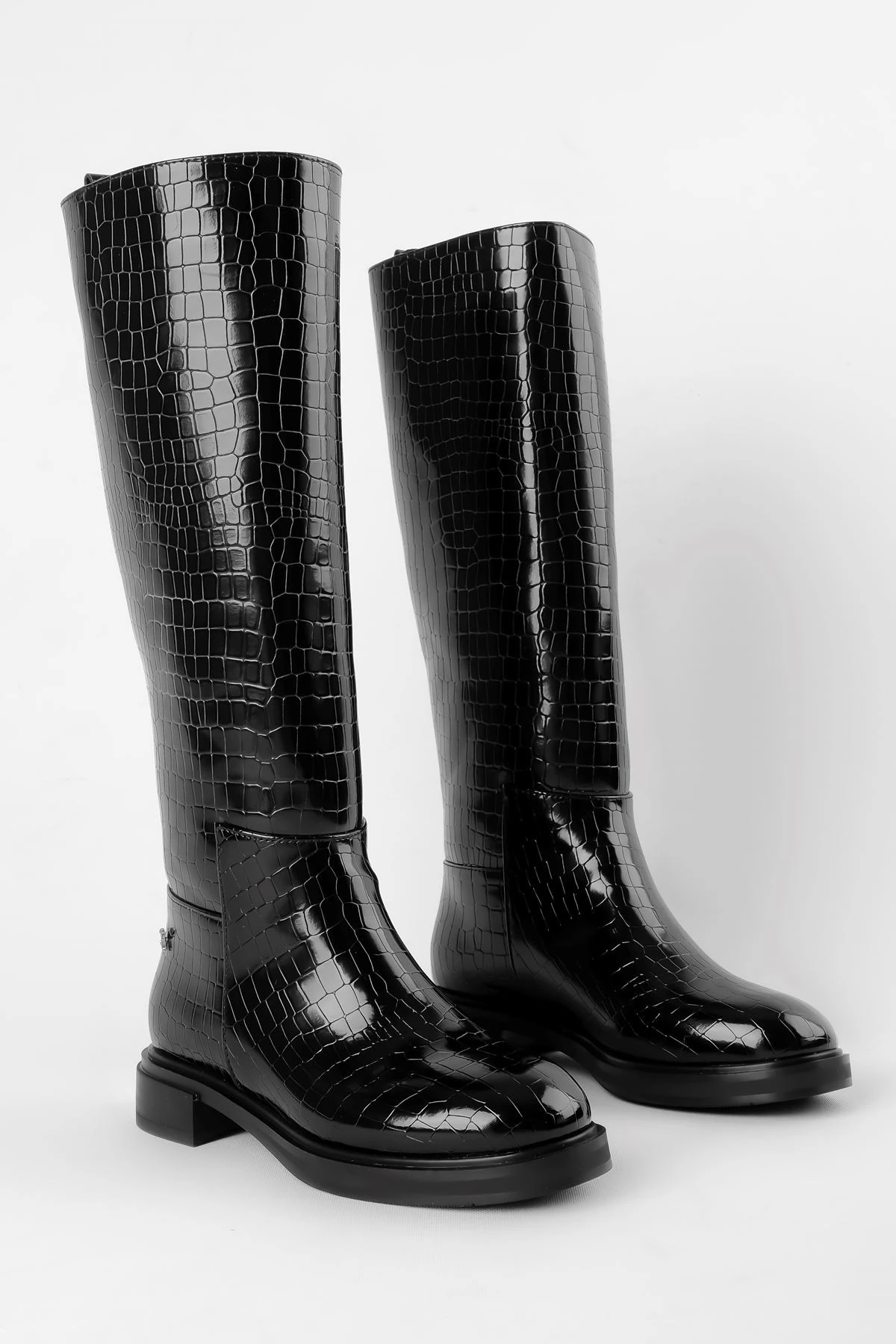 Loren Kadın Dikiş Detaylı Çizme