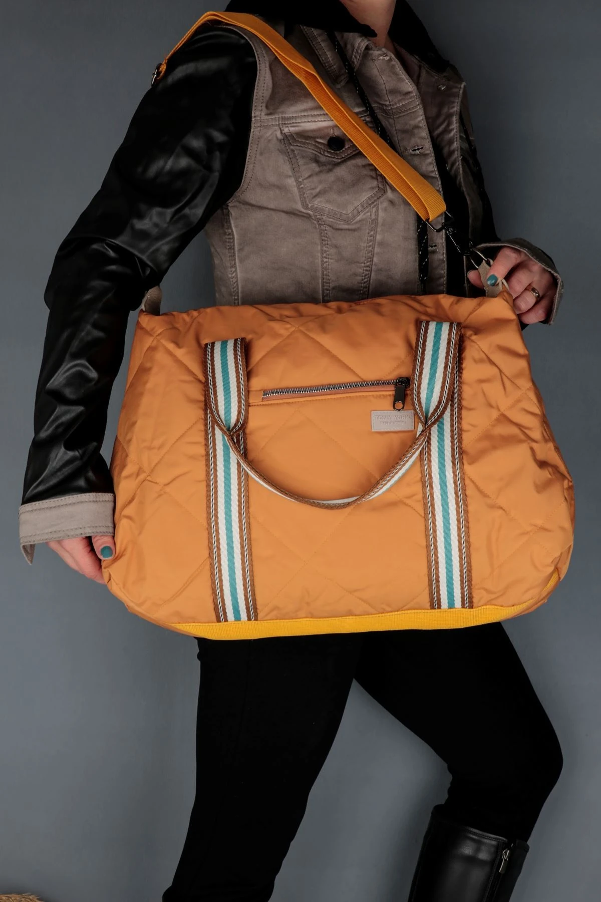 KİNSEY KADIN OMUZ ÇANTASI SAPI RENKLİ