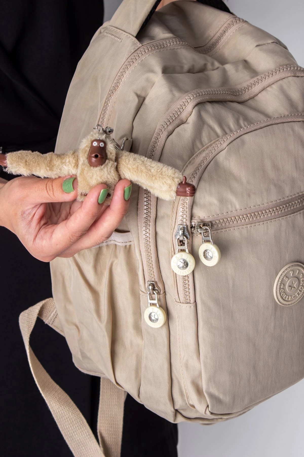 KRINKIL SU GEÇİRMEZ FERMUARLI KÜÇÜK SIRT ÇANTASI