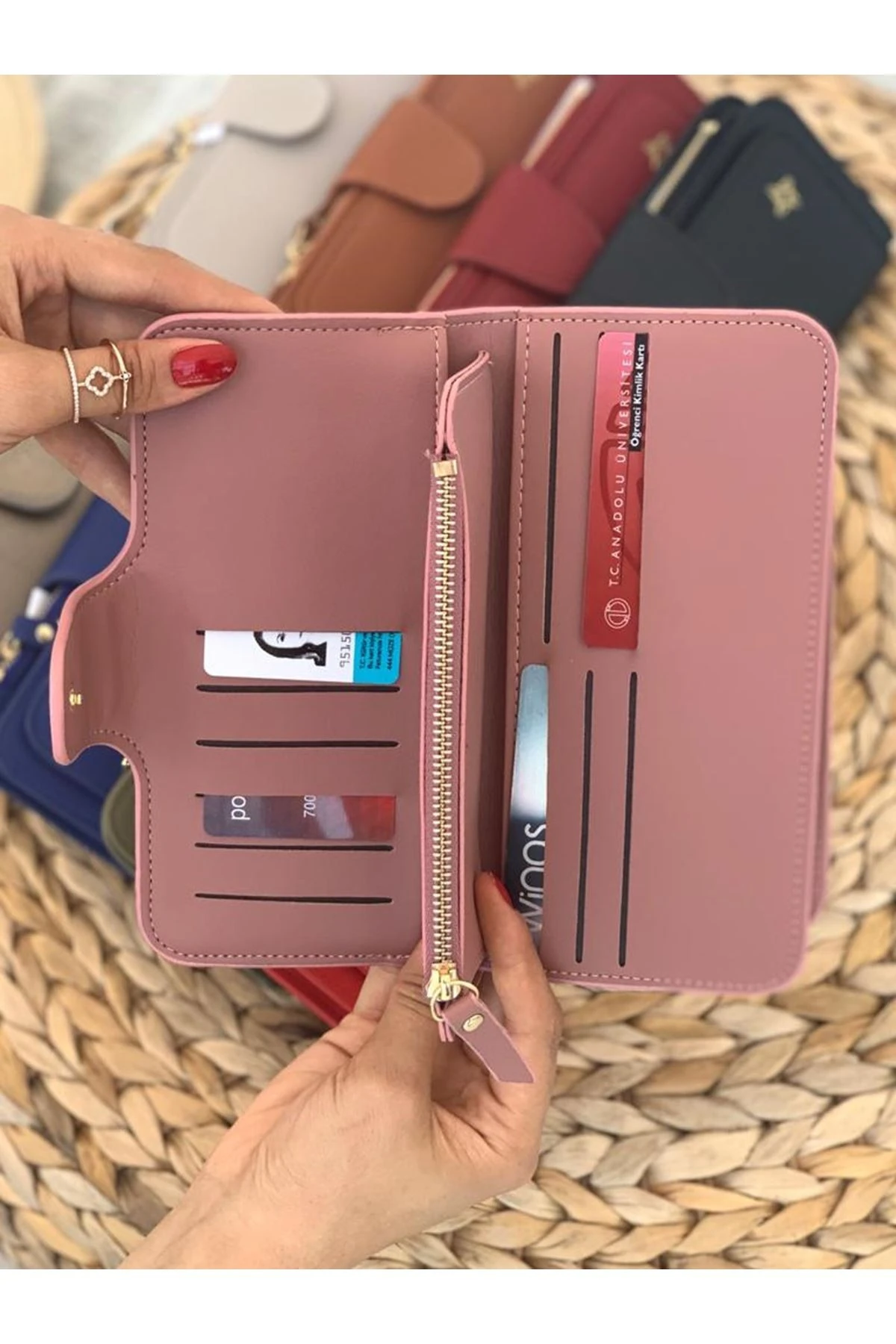 ÖNÜ BANTLI CÜZDAN 7-33