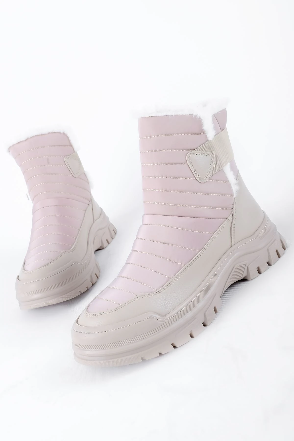 Harper Kadın Arkasından Lastik Detaylı İçi Tüylü Kar Botu 3481