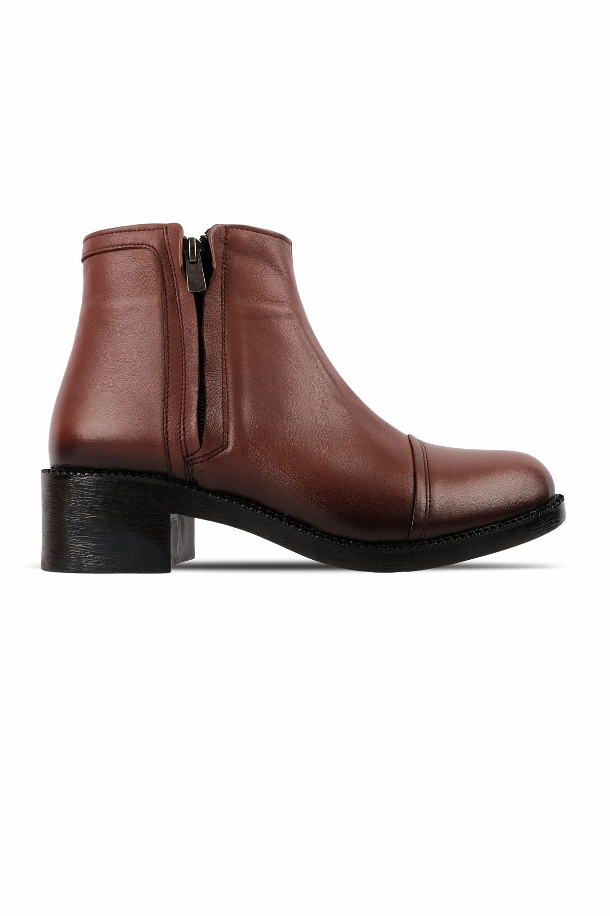 Kleos Kadın Hakiki Deri Çift Fermuarlı Ön Dikiş Detaylı Topuklu Bot B4107