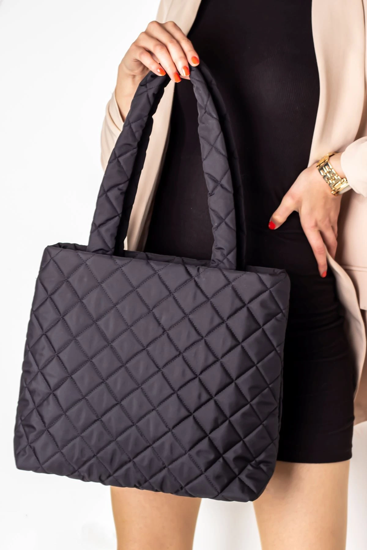 ARENA KADIN OMUZ ÇANTASI