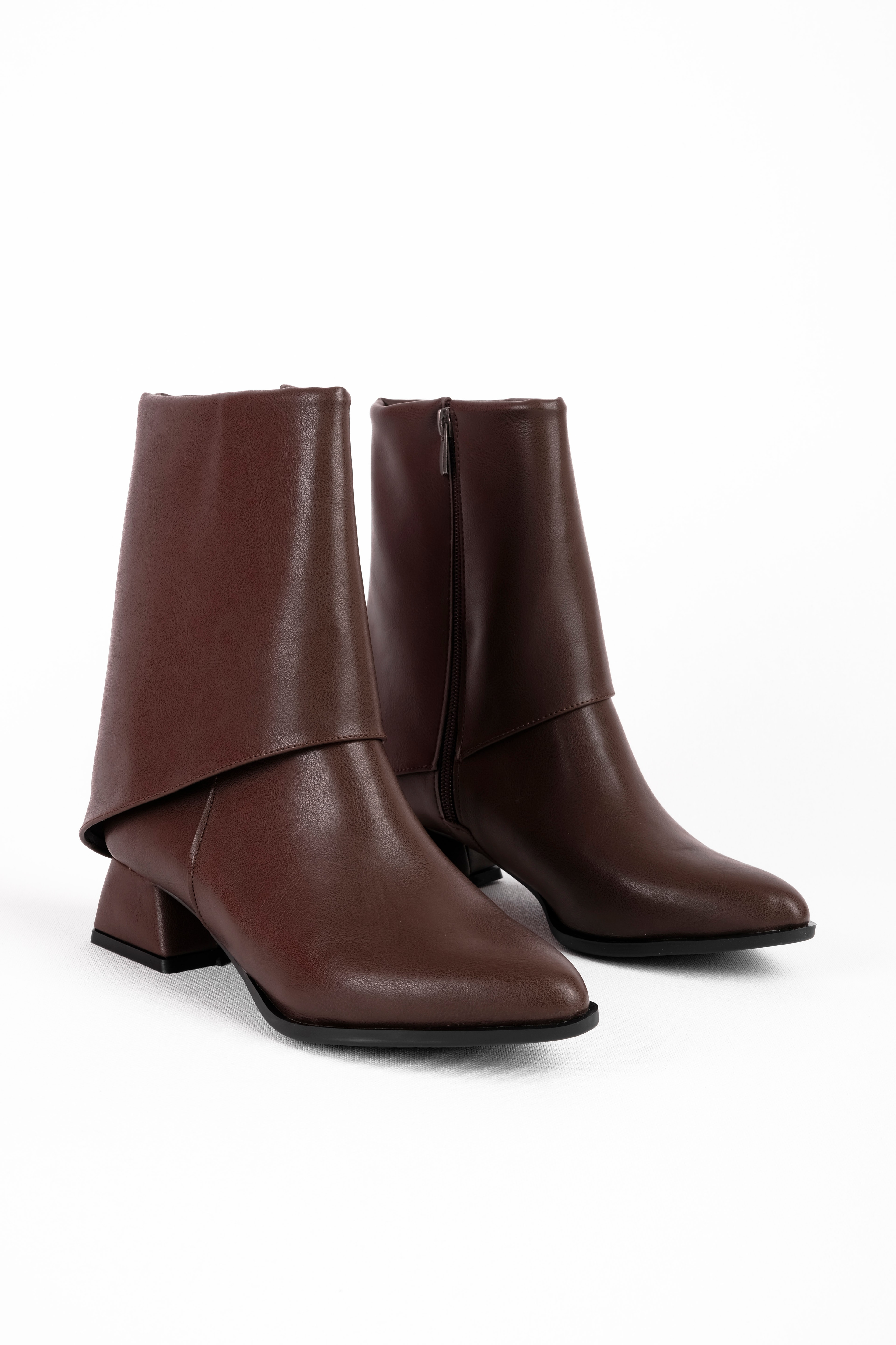 Acacia Kadın Paçalı Sivri Burun Topuklu Bot (B4229)