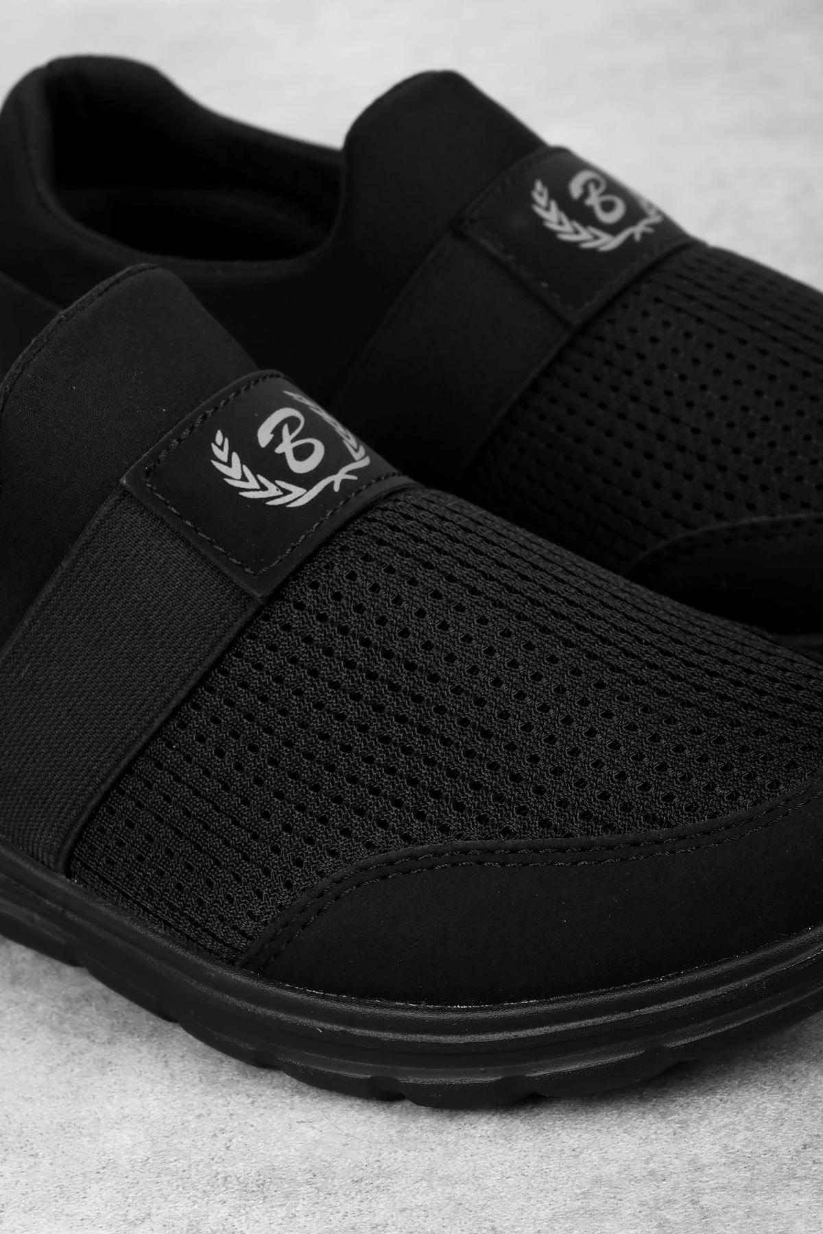 Battery Kadın Yandan Lastik Detaylı Spor Ayakkabı 3704 - siyah