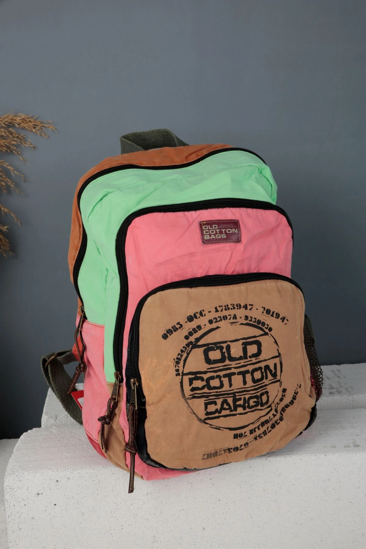 LEAF KADIN SIRT ÇANTA YAZI BASKILI