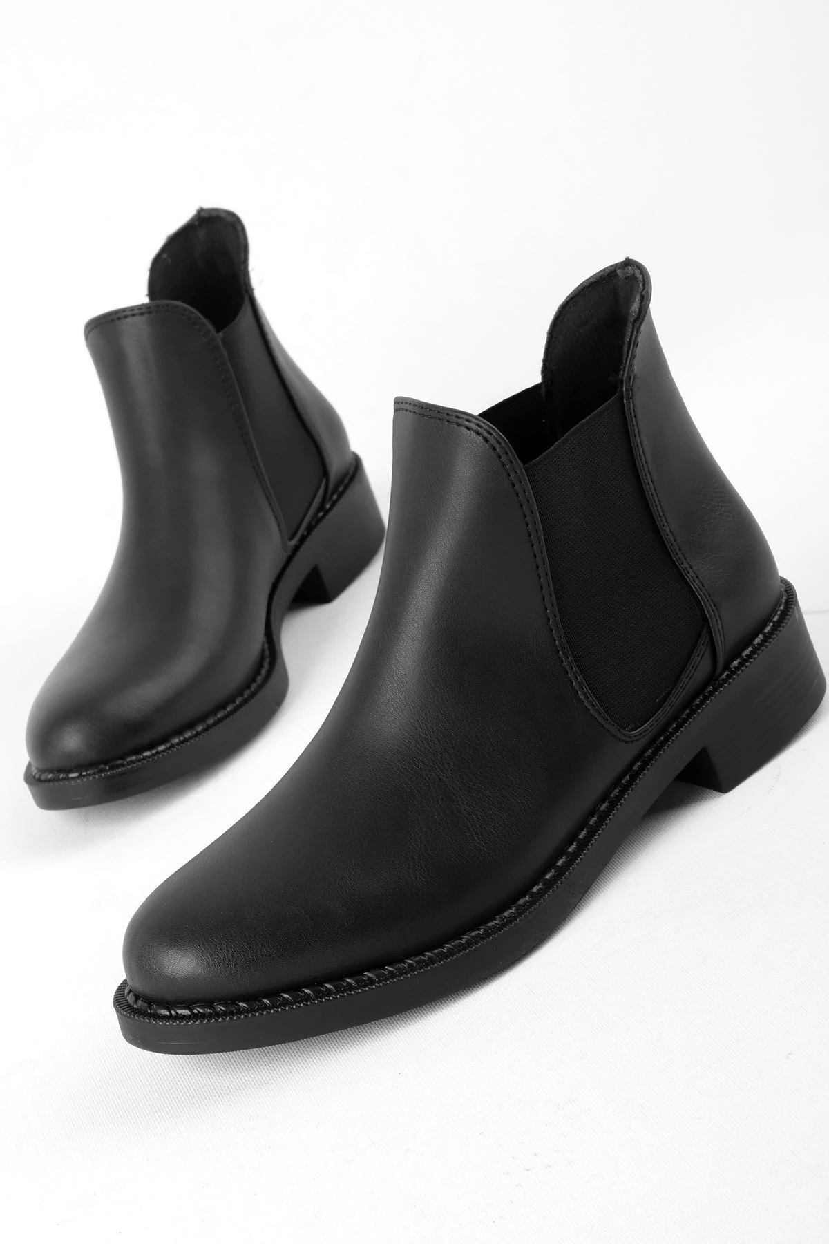 Snake Kadın Lastik Detaylı Bilek Boy Bot