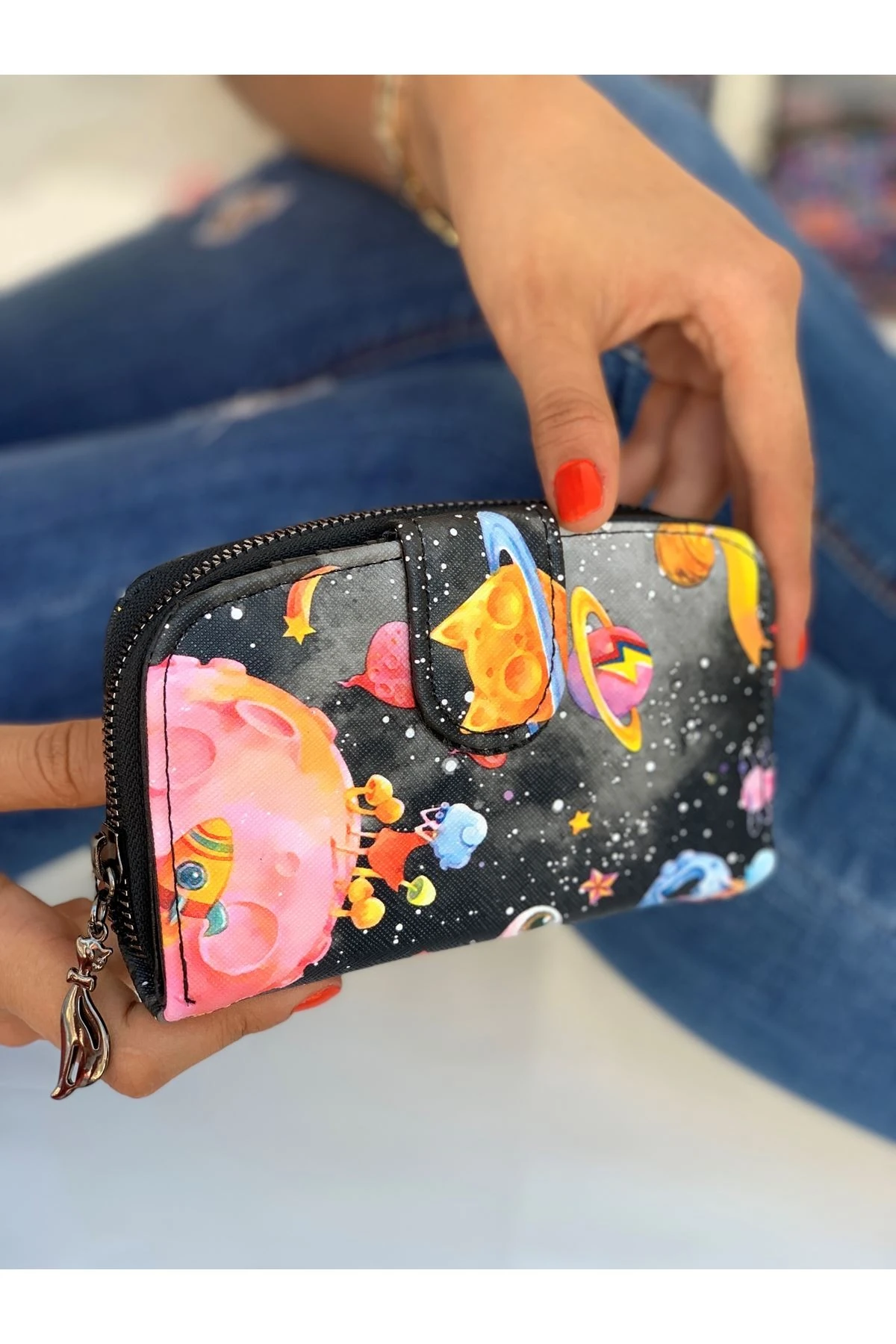 KAPAKLI RENKLİ BAYAN CÜZDAN