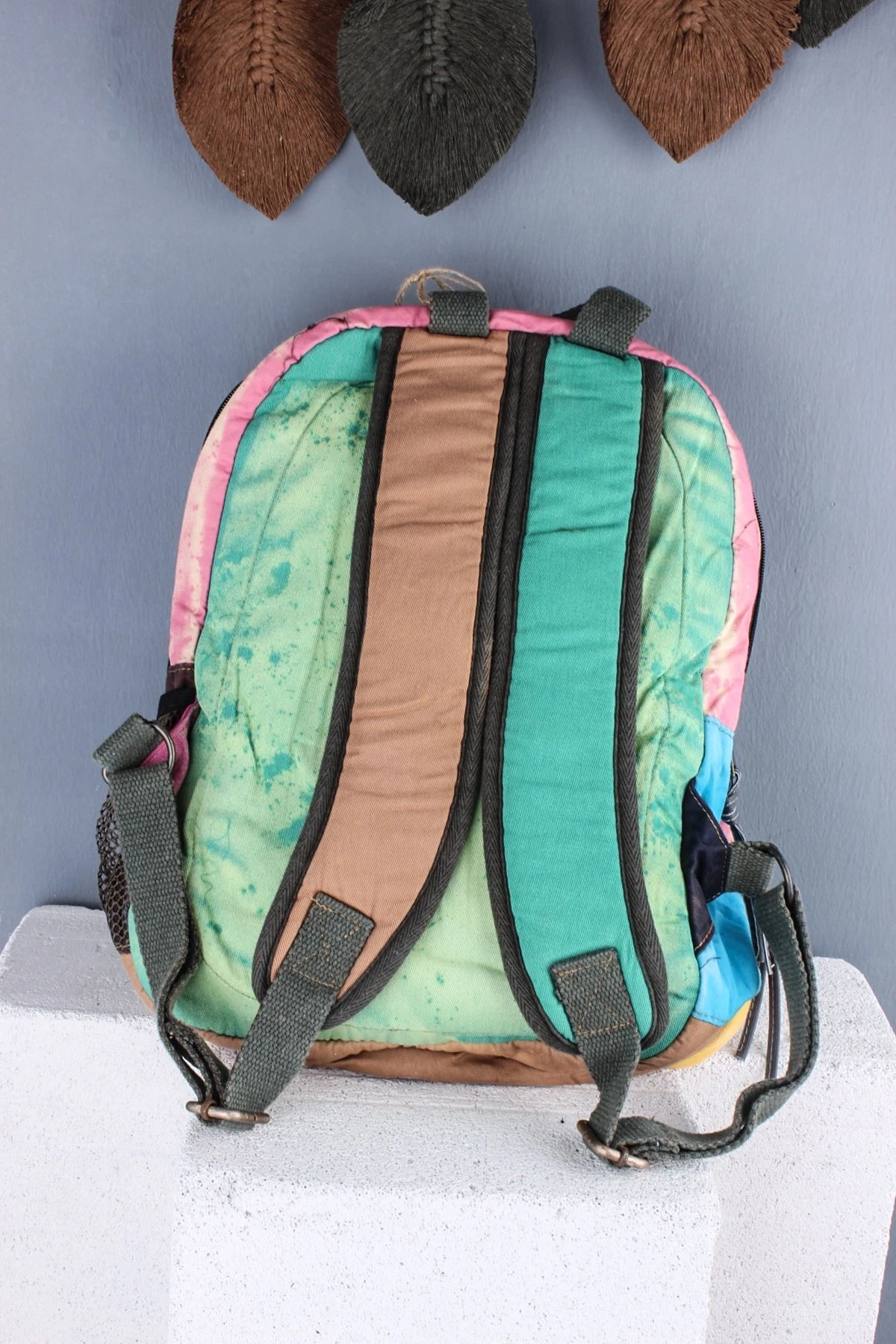 YEW KADIN SIRT ÇANTASI HAYVAN DESENLİ