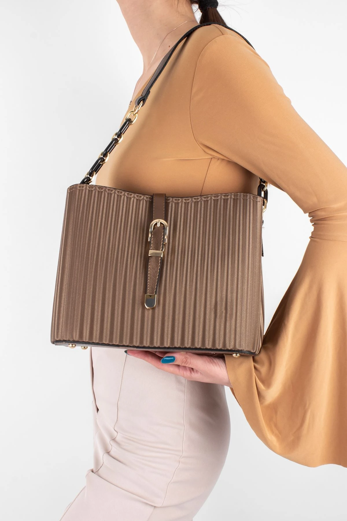 Kadın Omuz Çantası Askı Zincirli