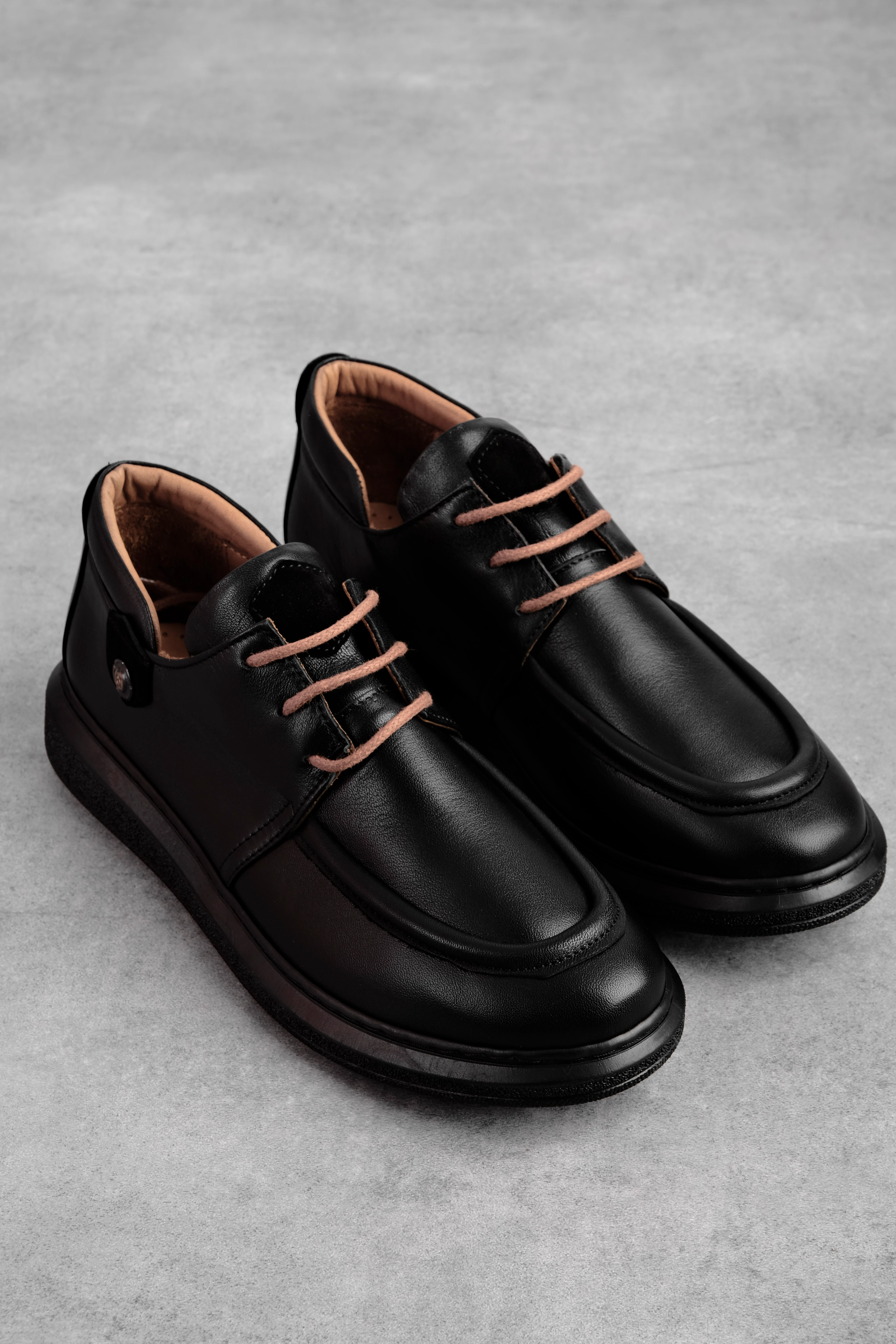 Erin KAdın Hakiki Deri Yanından Yuvarlak Metal Detaylı Casual Ayakkabı - SİYAH