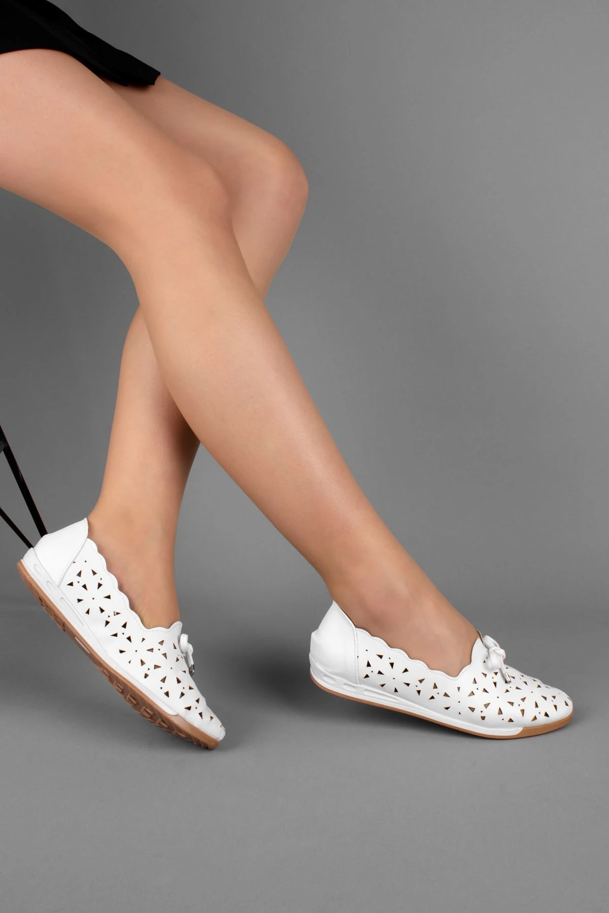 Poppy Kadın Fiyonk Detaylı Babet