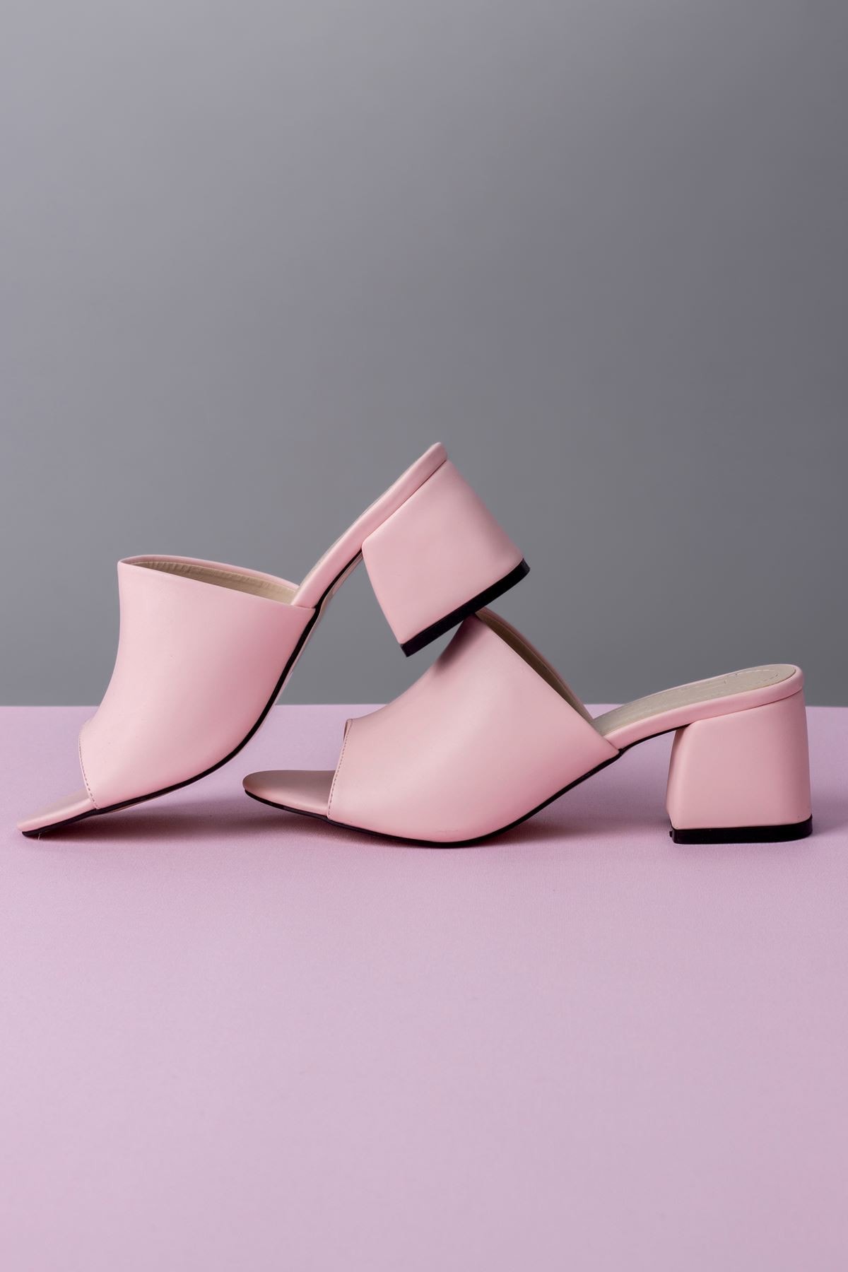 Pembe