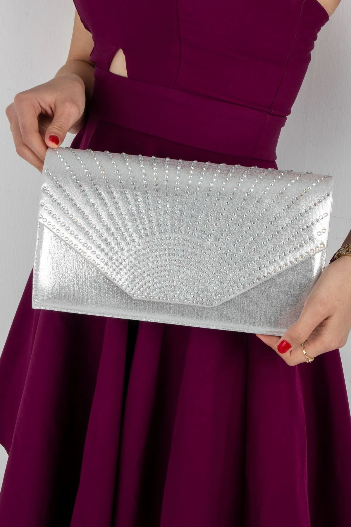 GELİN ABİYE PORTFÖY EL ÇANTASI TAŞ DETAYLI