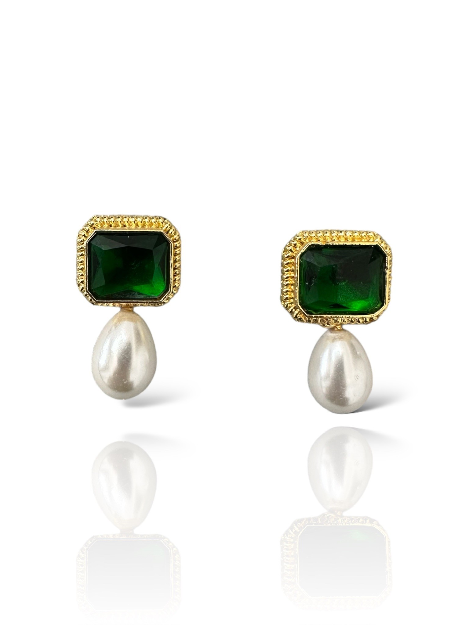 Naomi Green Zircon Earring - Green