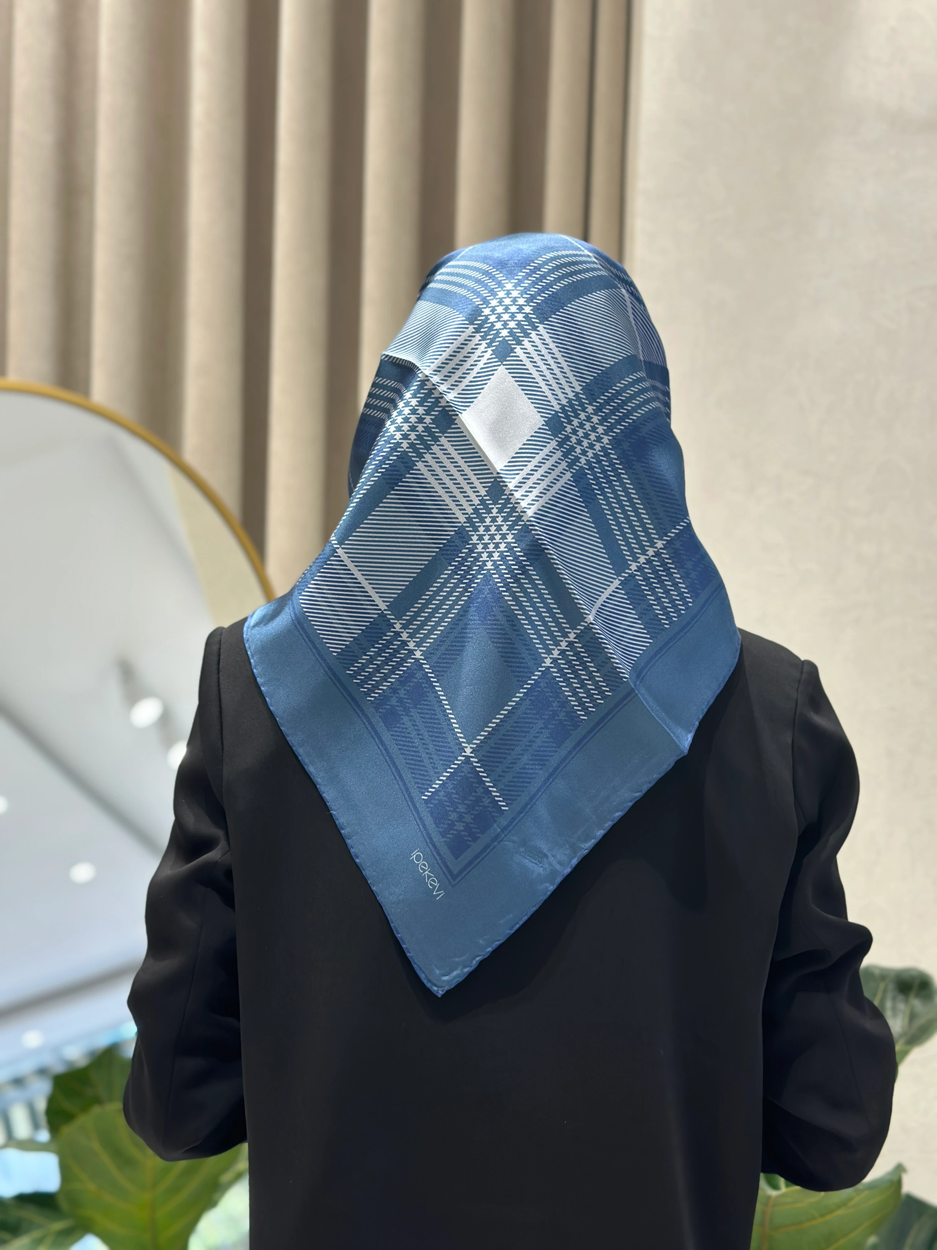 İpekevi London Ekose Twil İpek Eşarp 1152