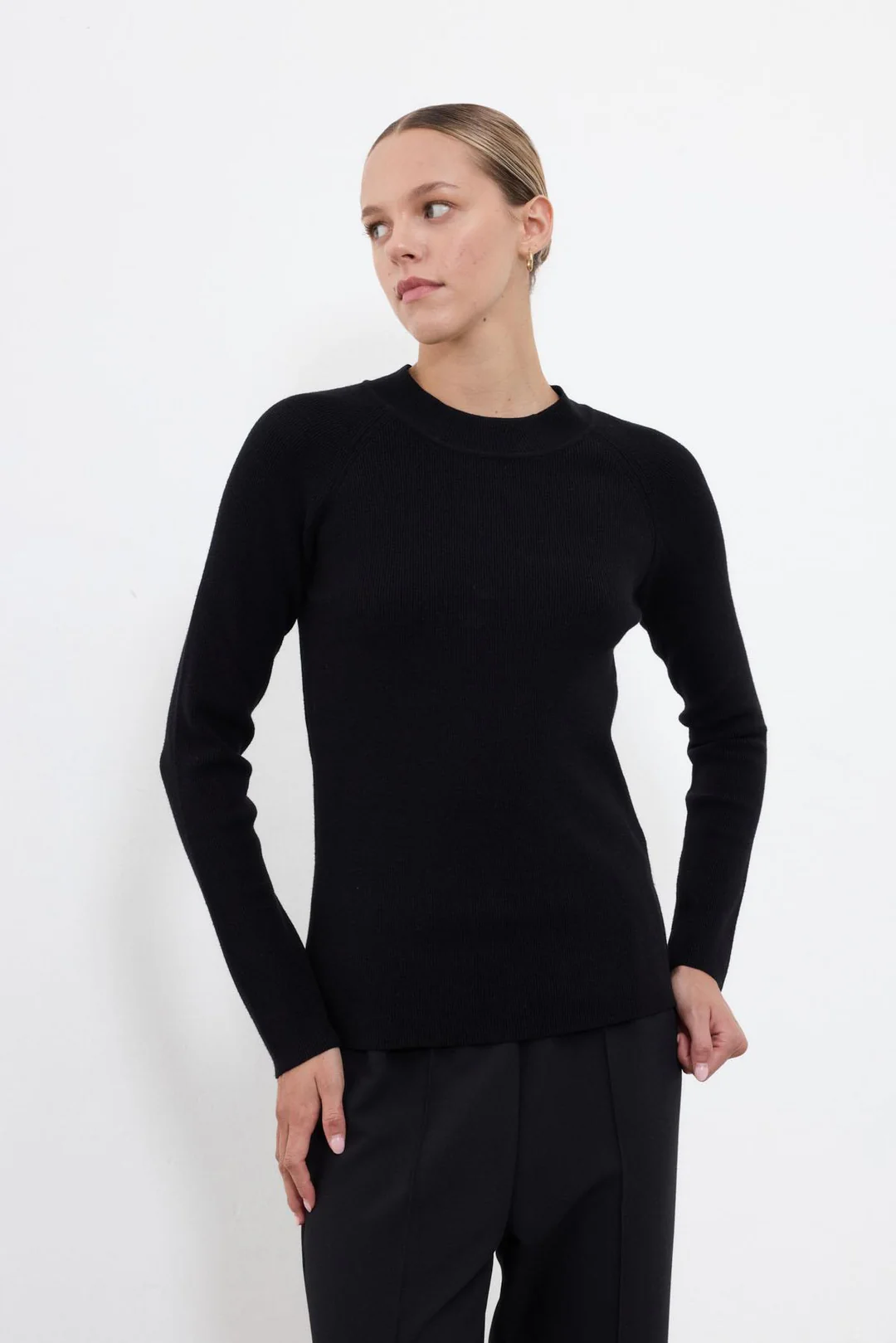 Cloche Basic Triko Bluz 3856