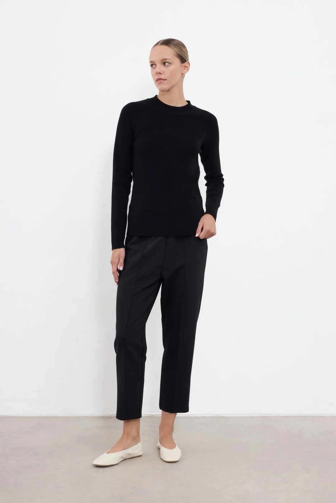 Cloche Basic Triko Bluz 3856