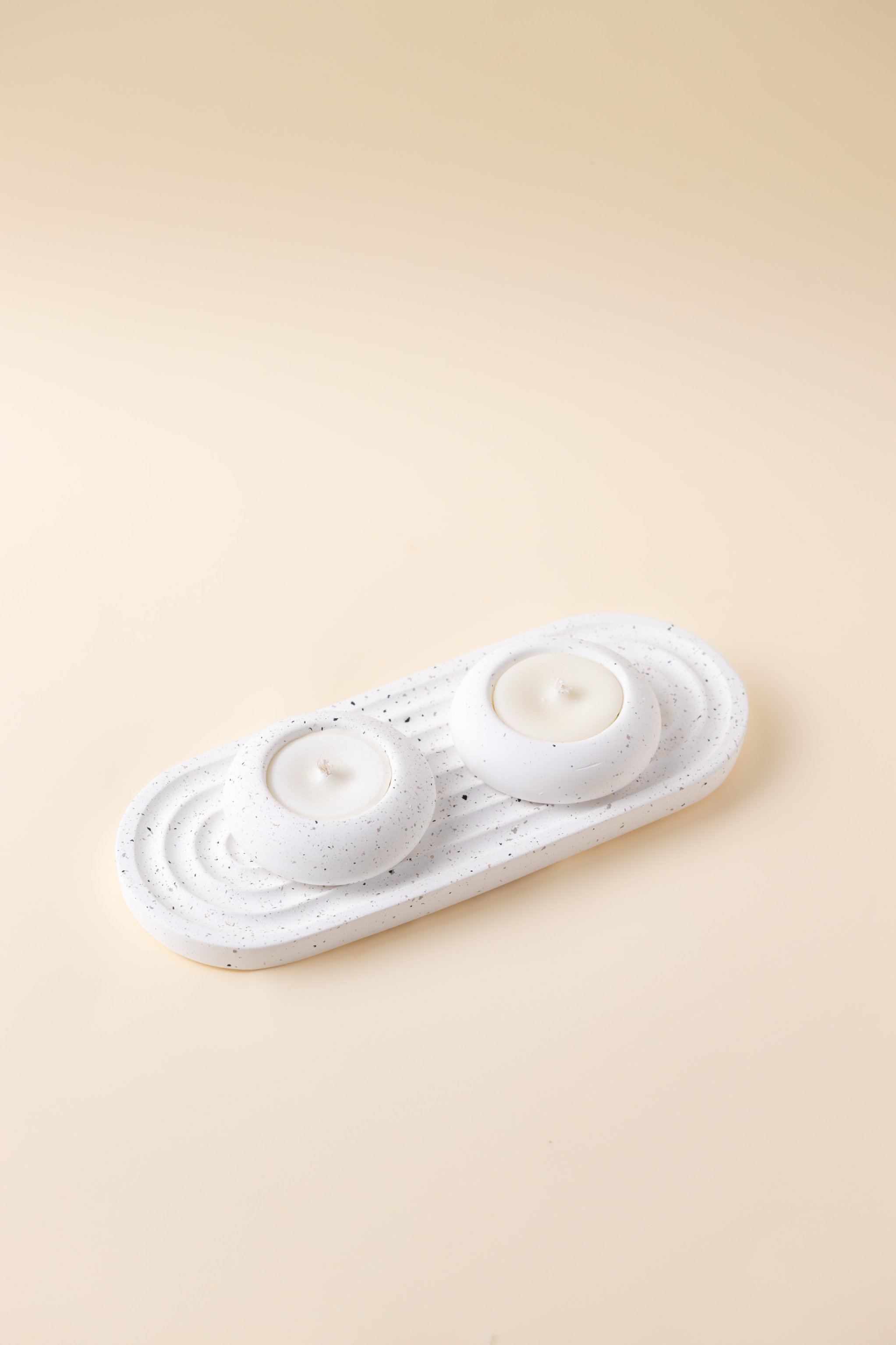 Capri Dekoratif Oval Tabaklı Soya Mum 2 Li Set