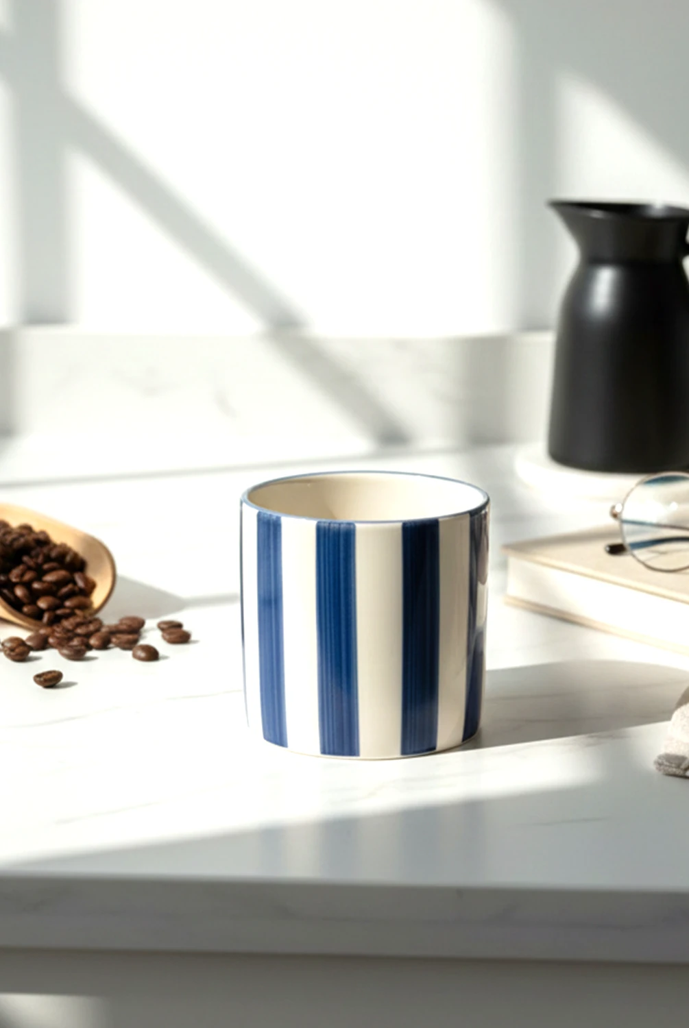 Elly Çizgili Kulpsuz Kupa Lacivert