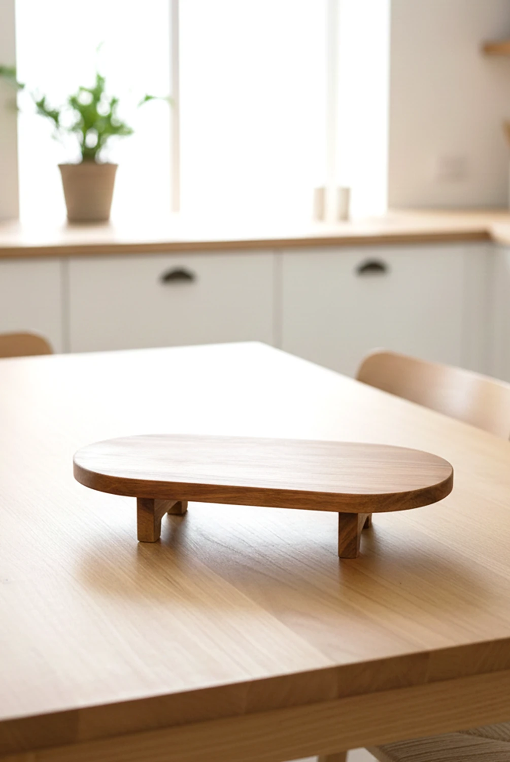 Fean Akasya Ayaklı Oval Kesme Tahtası 33cm