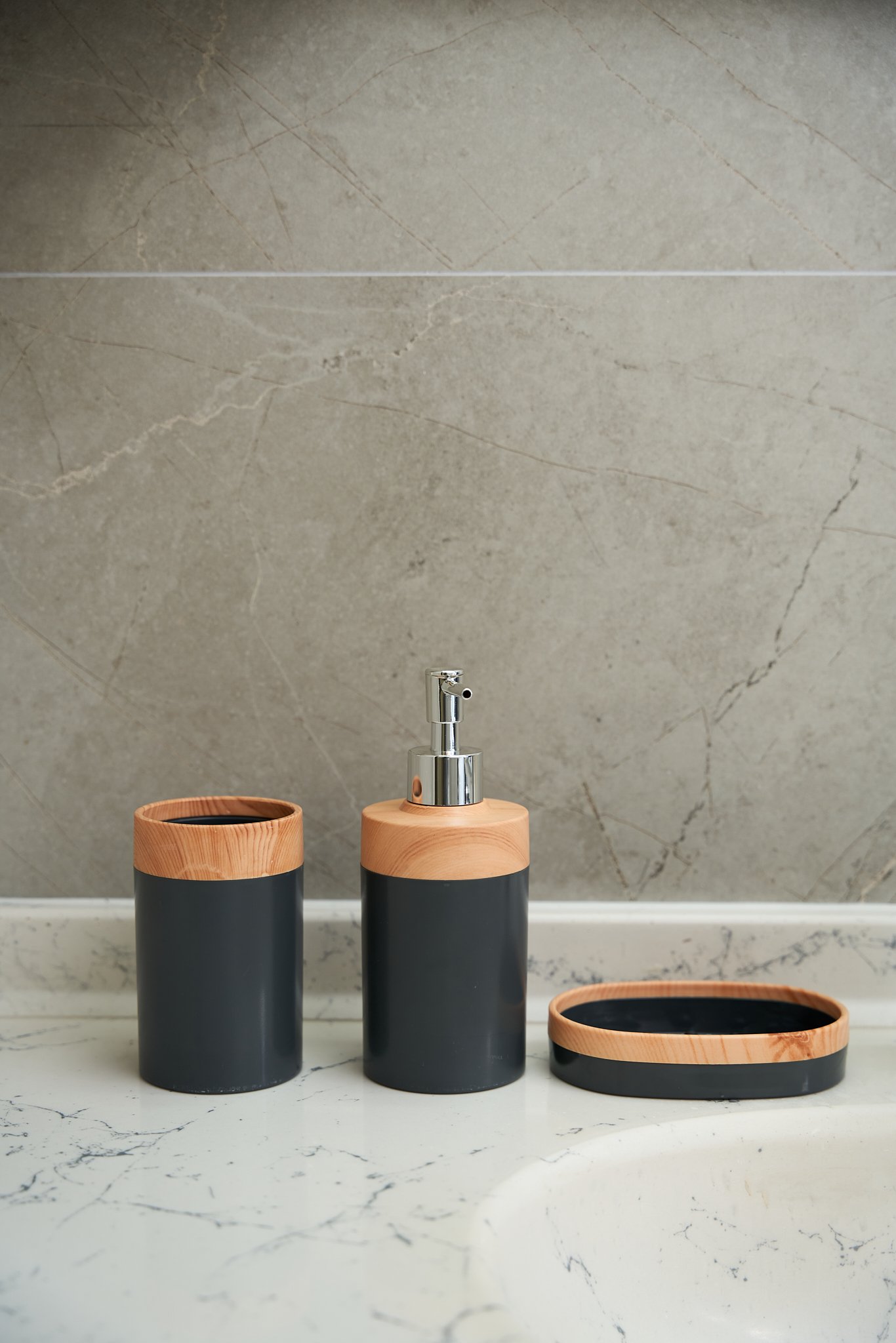 Seri 3 Parça Banyo Seti Siyah