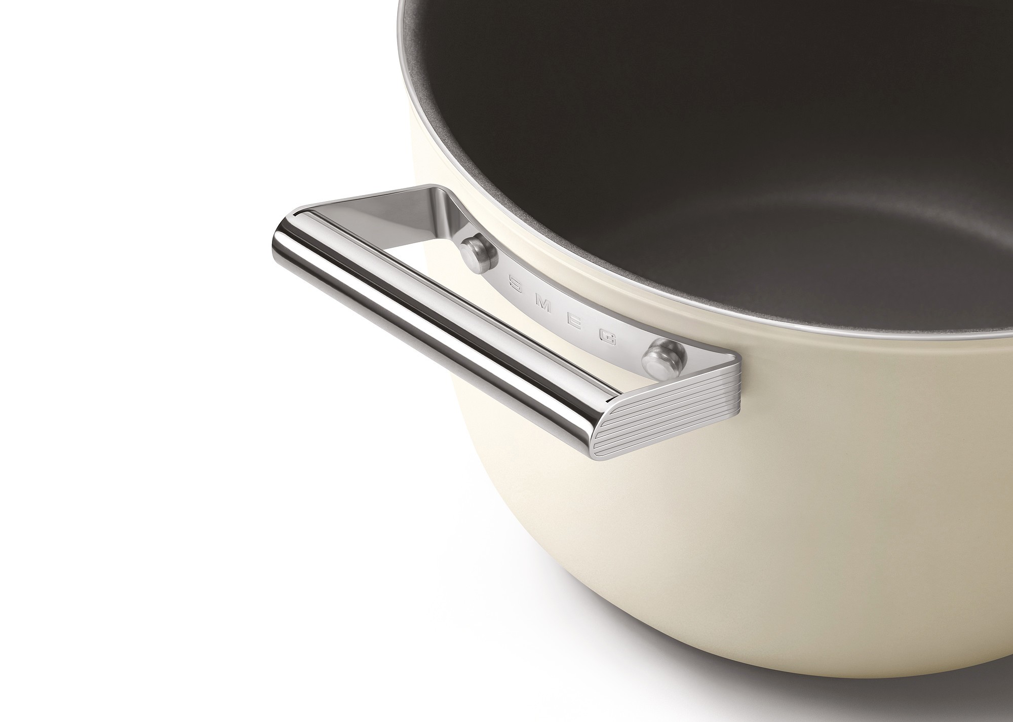 SMEG Cookware Serisi Tencere 26Cm Ckfc2611Crm Krem